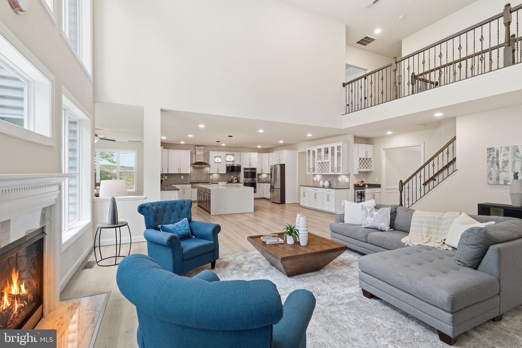 BREEZEWOOD - Residential