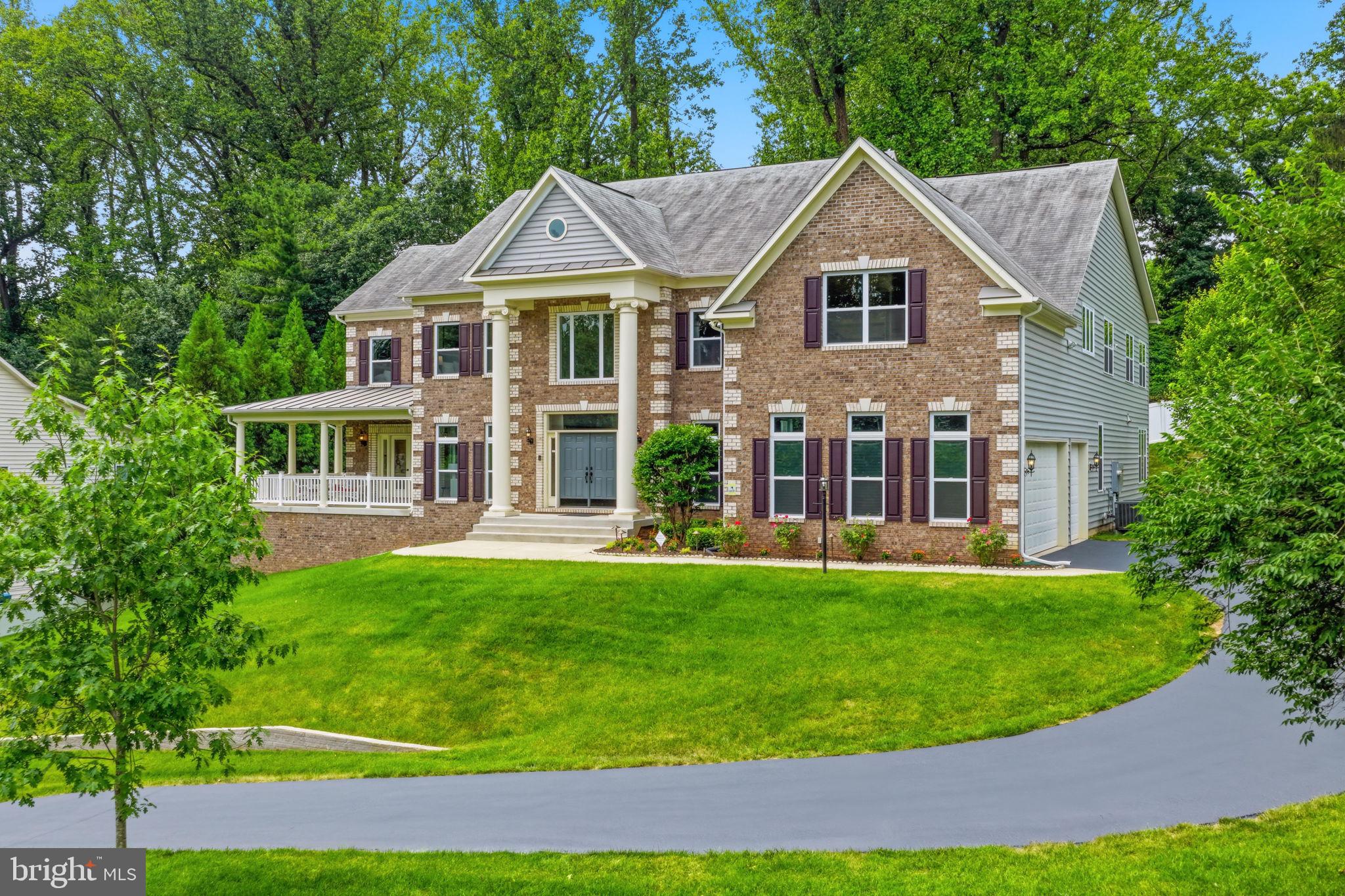 BREEZEWOOD - Residential