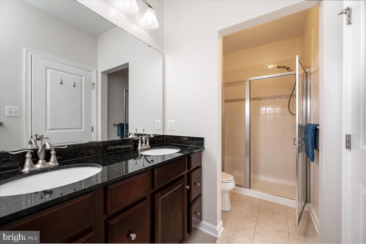 CREEKSIDE VILLAGE - Residential