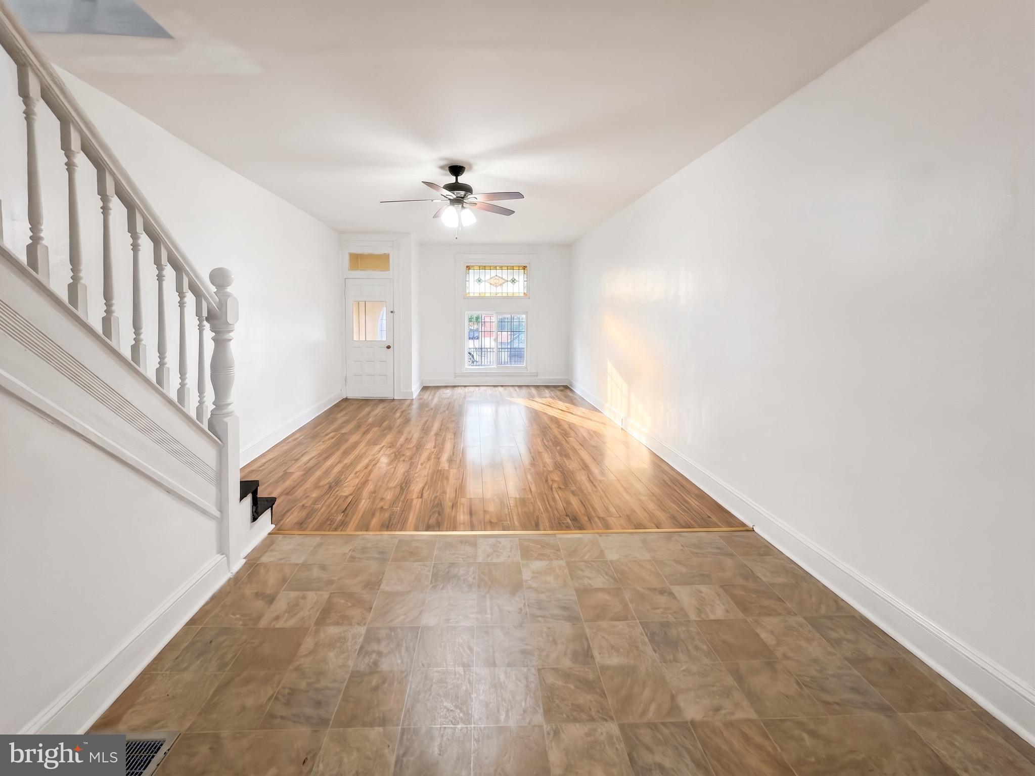ELLWOOD PARK - Residential