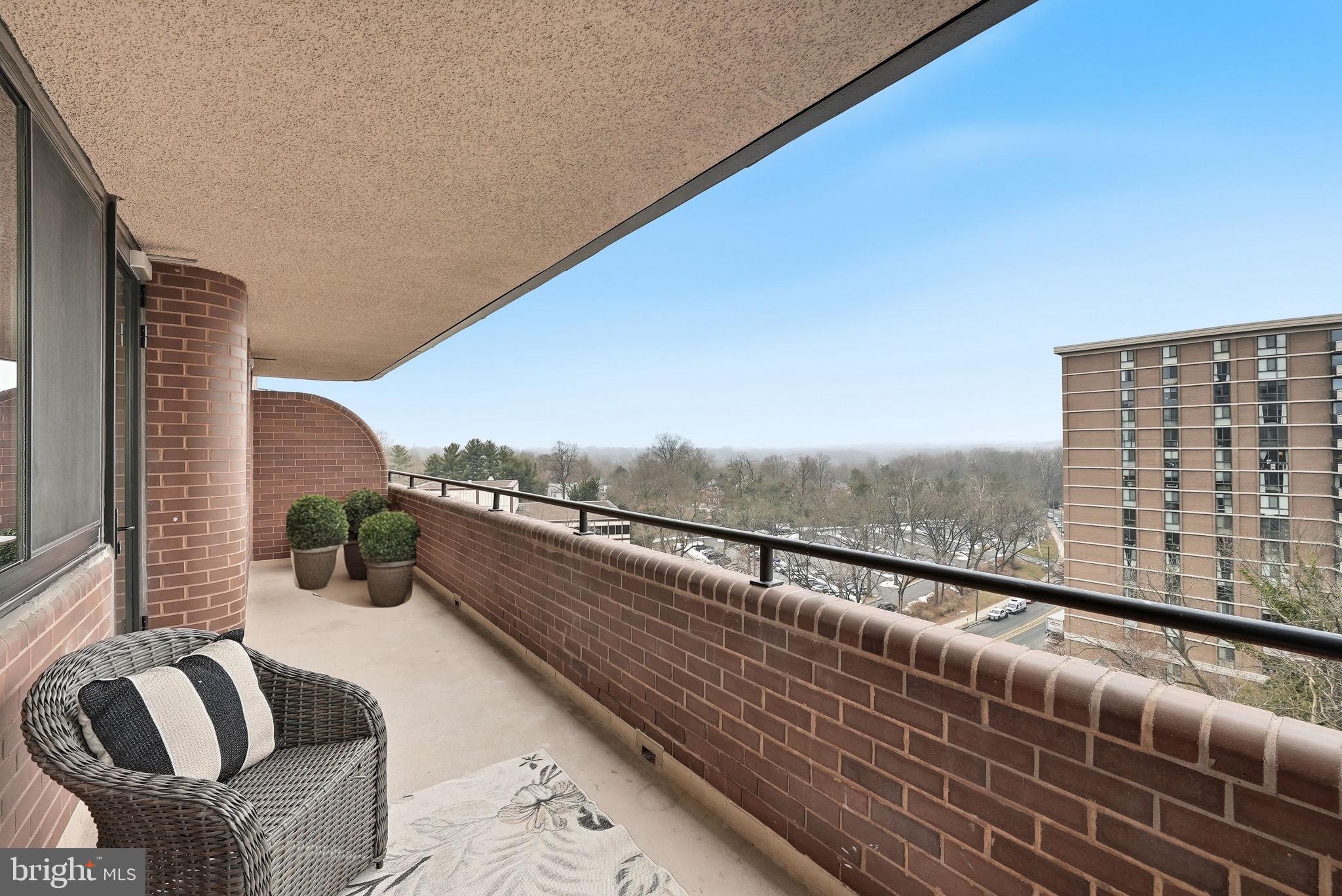 CHEVY CHASE - Residential
