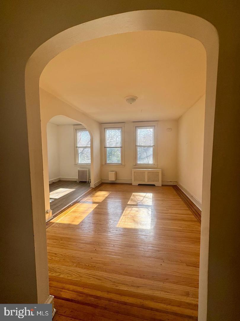 SOCIETY HILL - Residential Lease