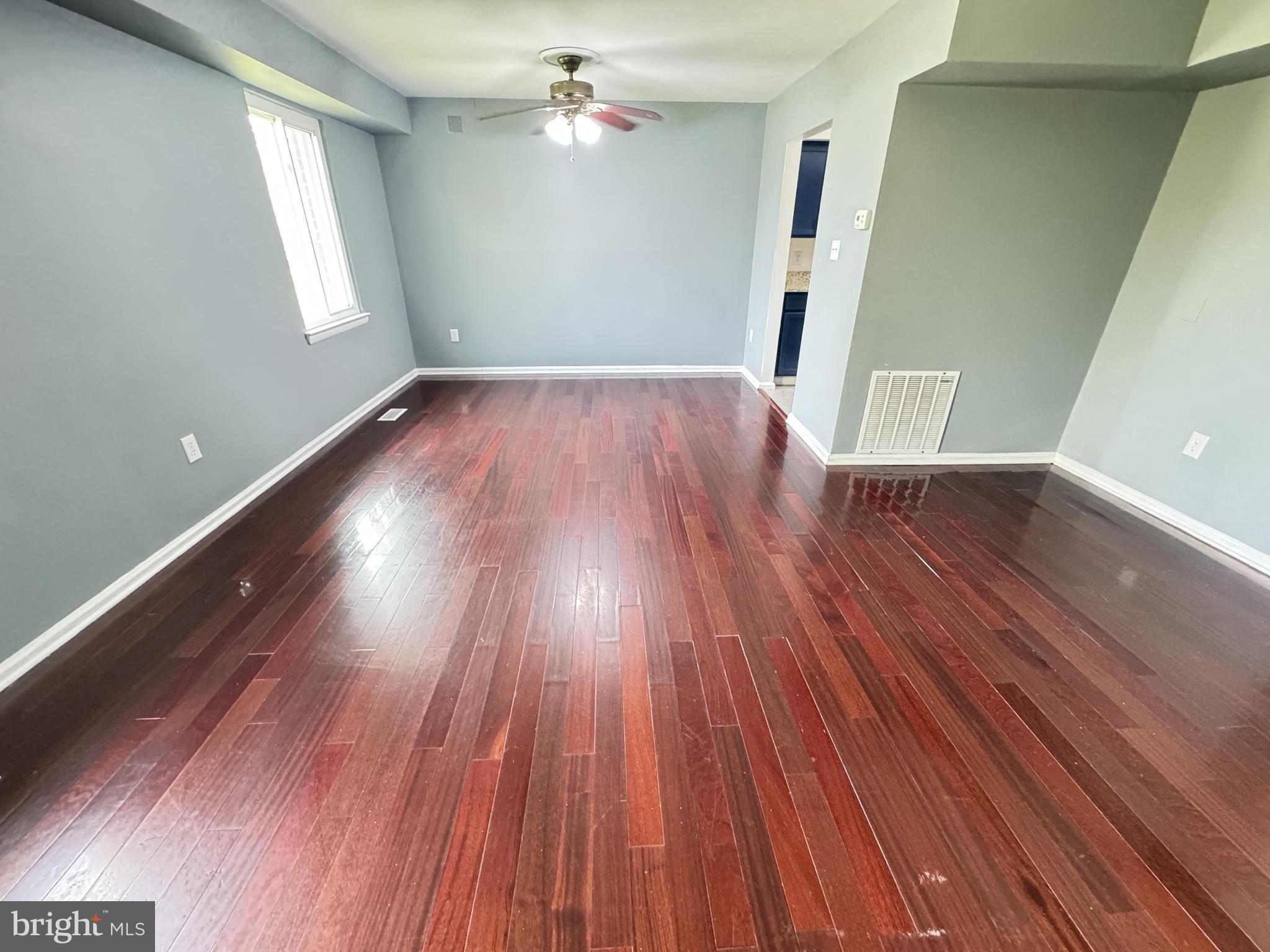 BRIGHTON WEST - Residential