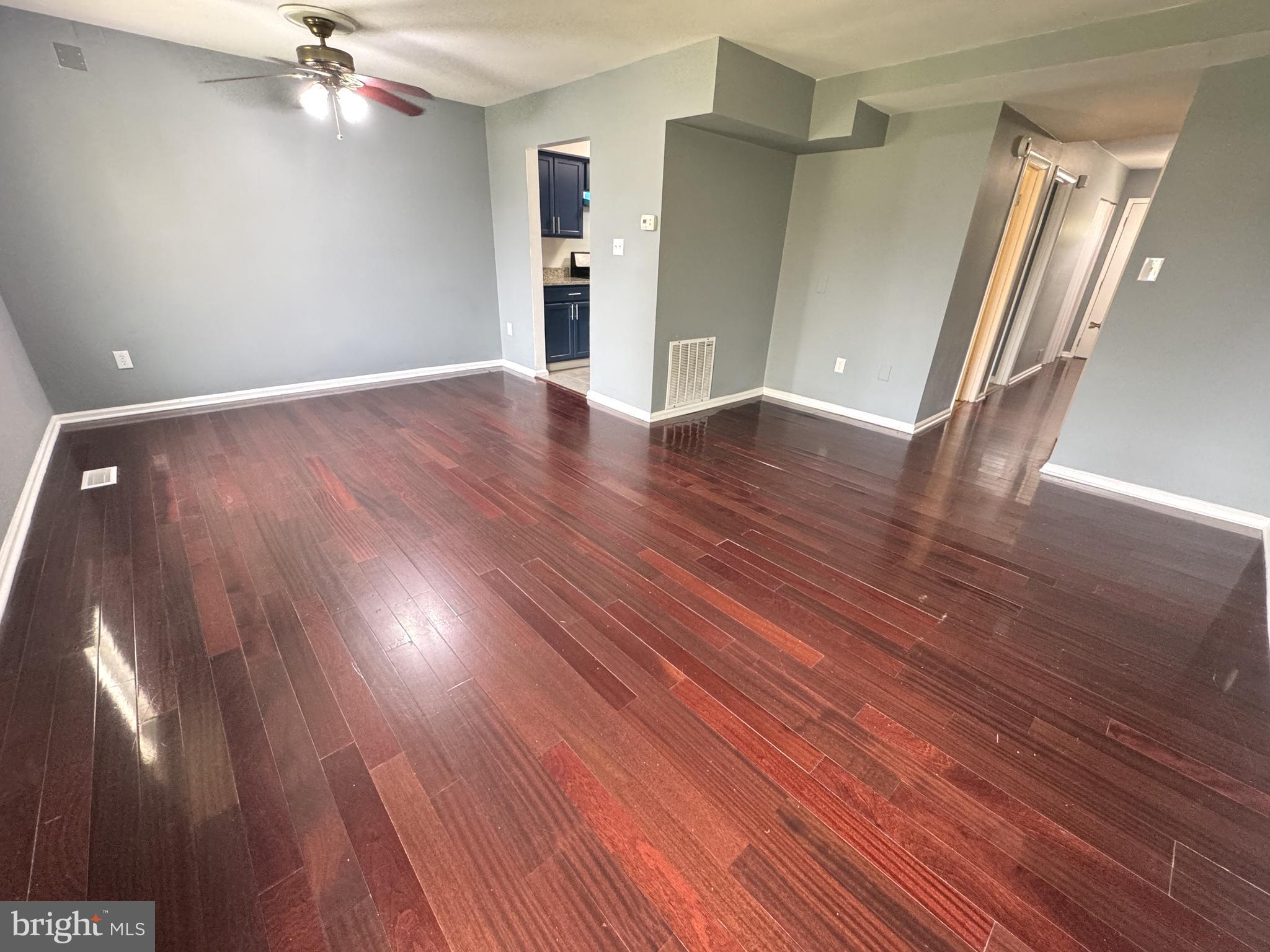 BRIGHTON WEST - Residential