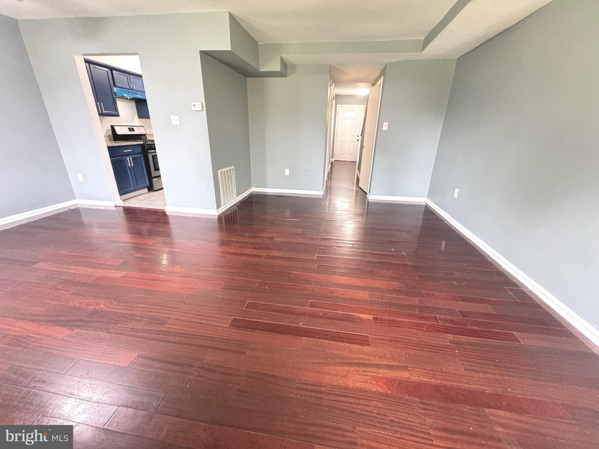 BRIGHTON WEST - Residential