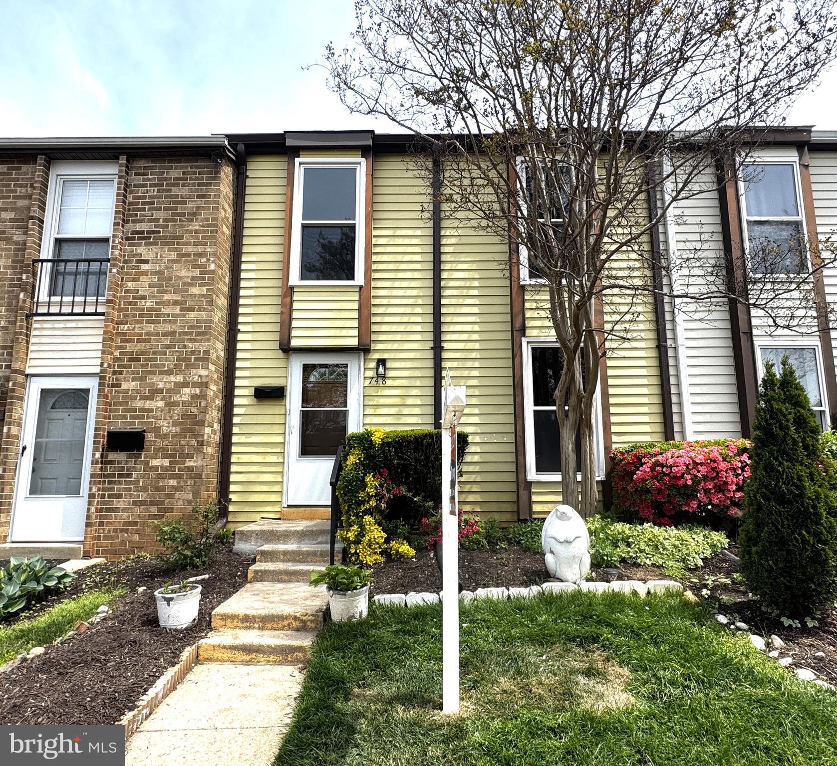 BRIGHTON WEST - Residential