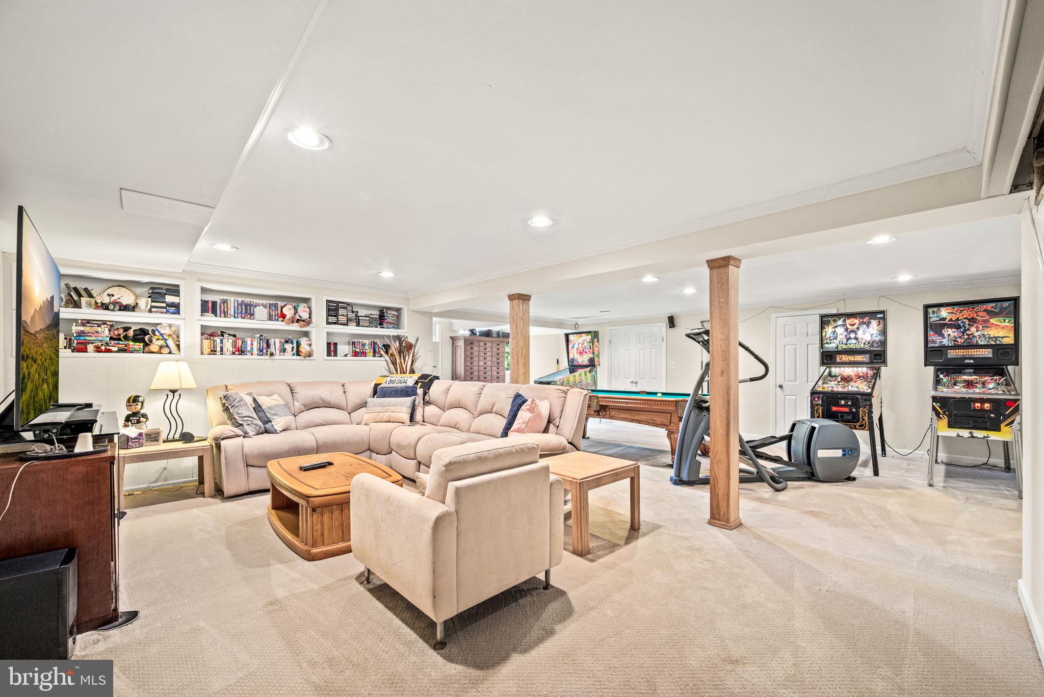 MIQUON - Residential