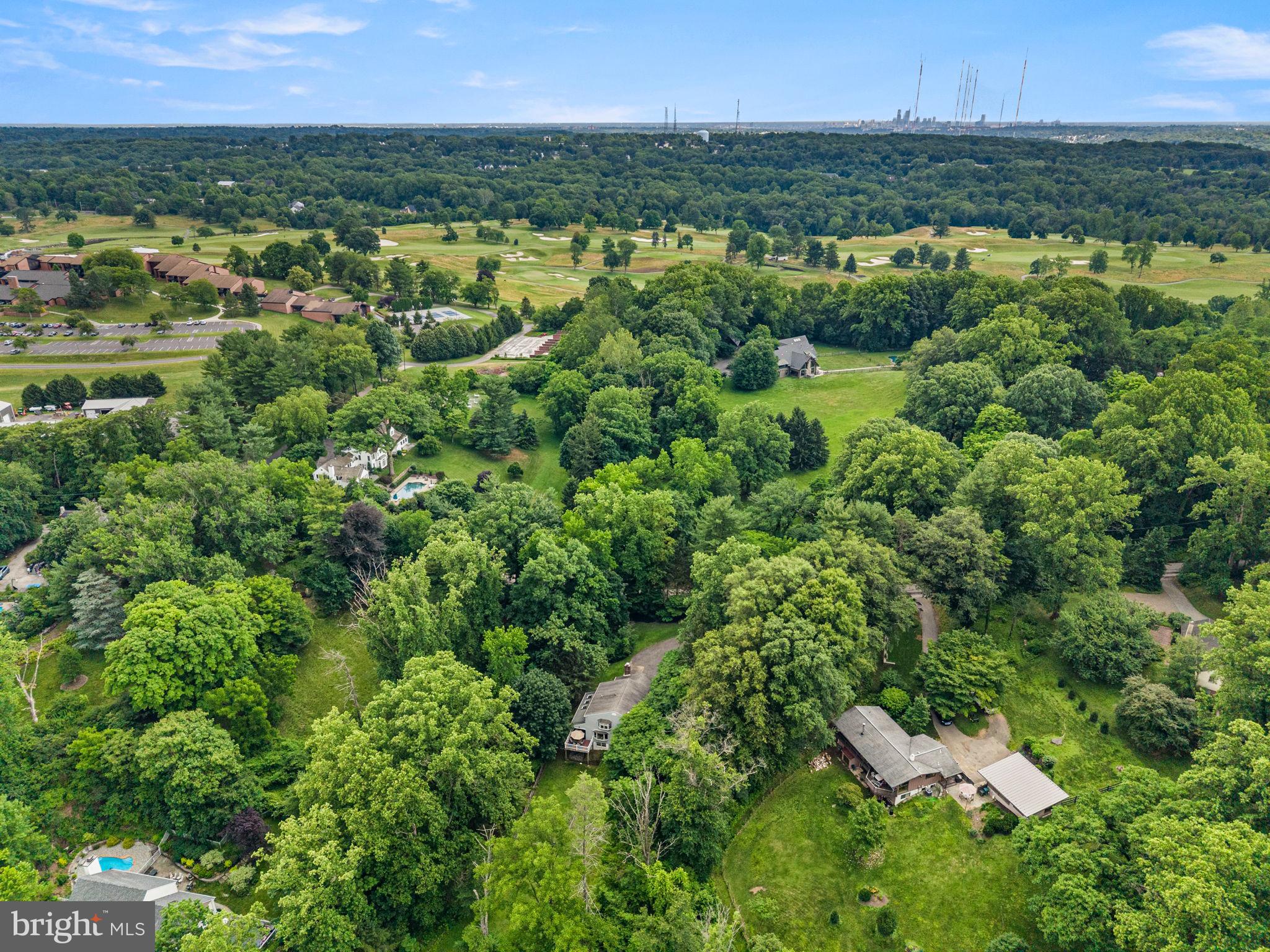 MIQUON - Residential