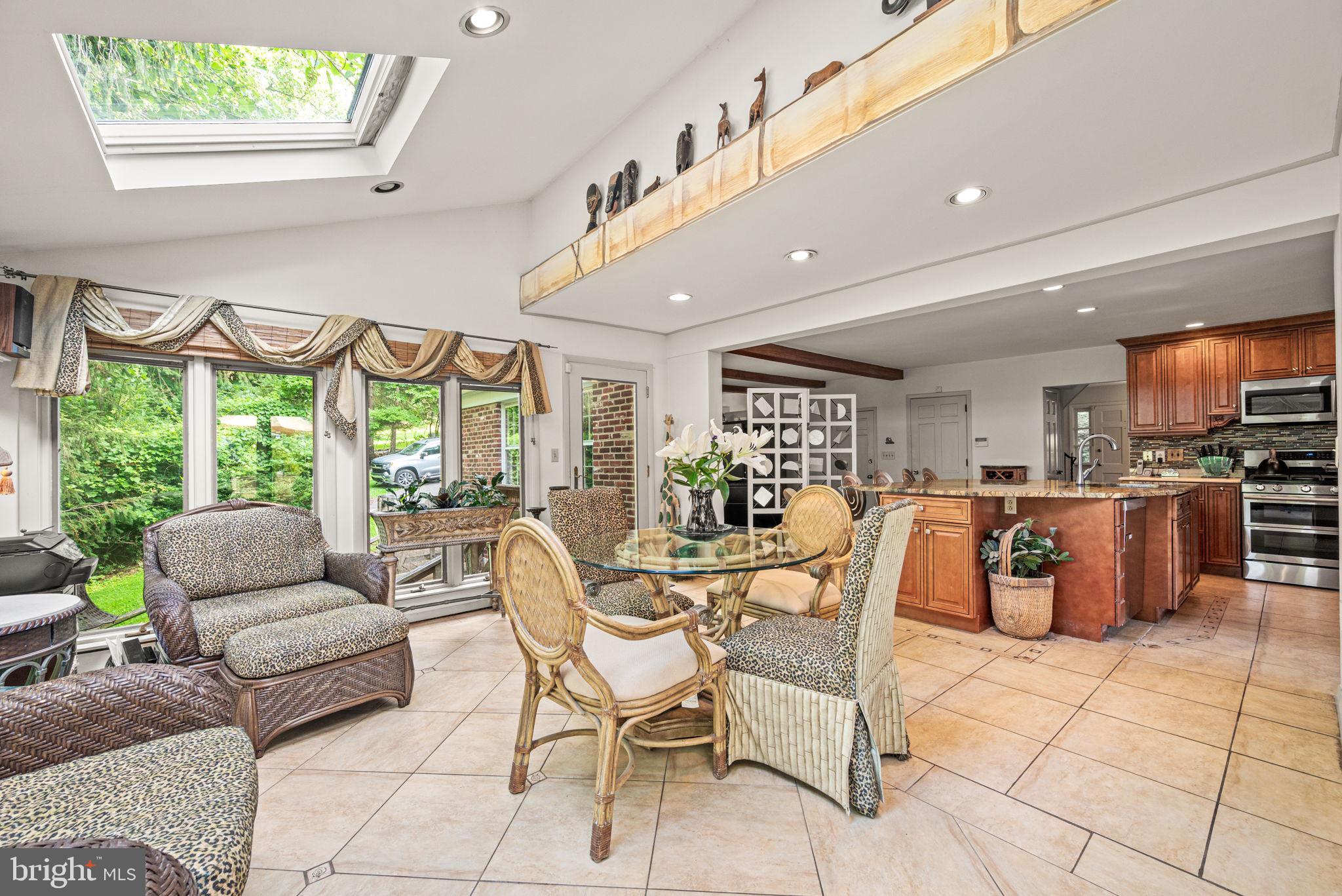 MIQUON - Residential