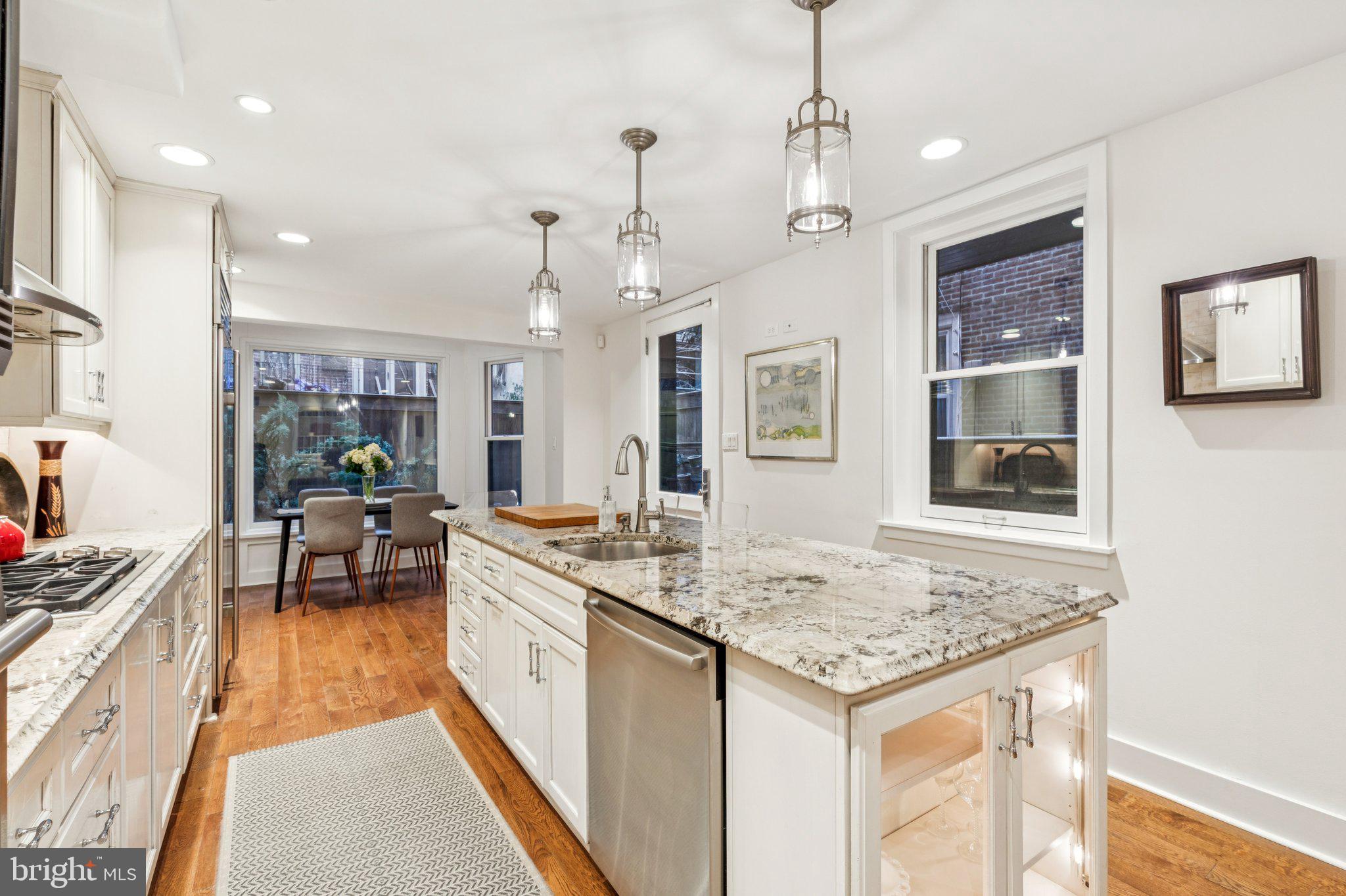RITTENHOUSE SQUARE - Residential