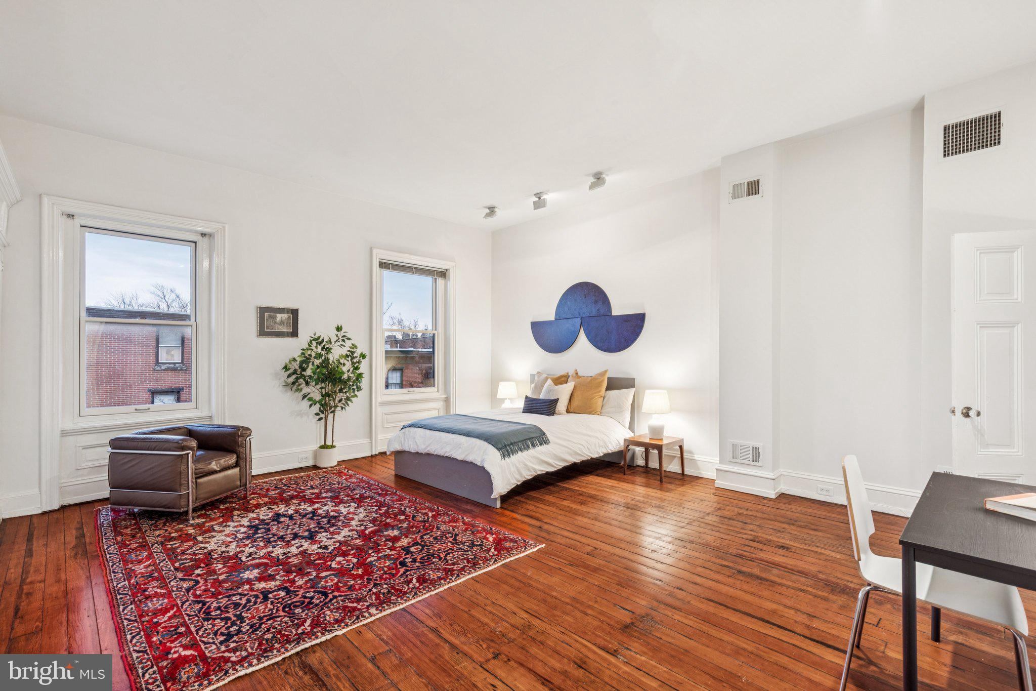 RITTENHOUSE SQUARE - Residential