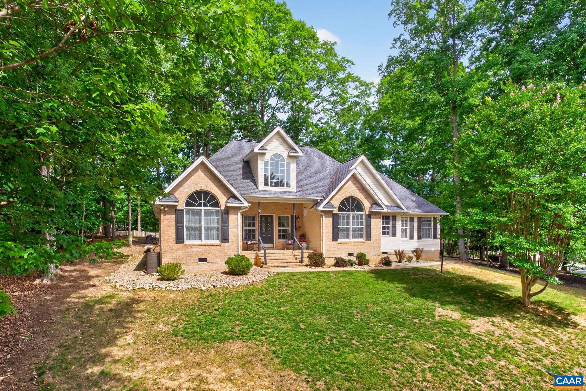 LAKE MONTICELLO - Residential