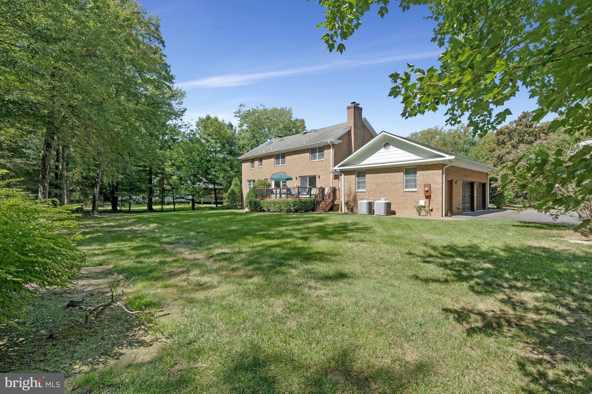 SUMMERWOOD - Residential