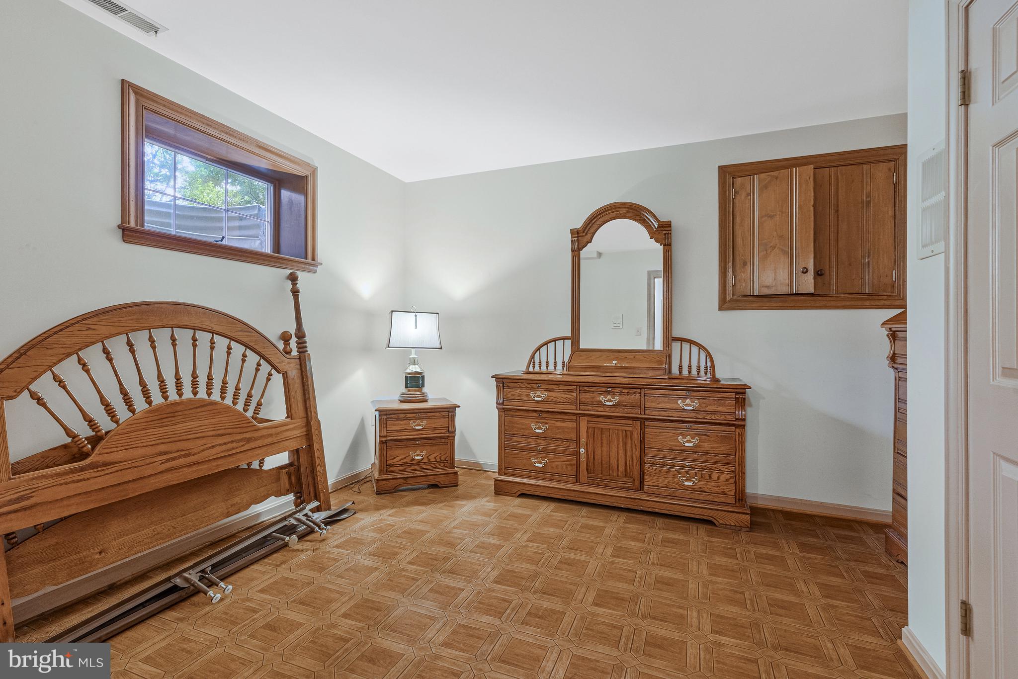 SUMMERWOOD - Residential