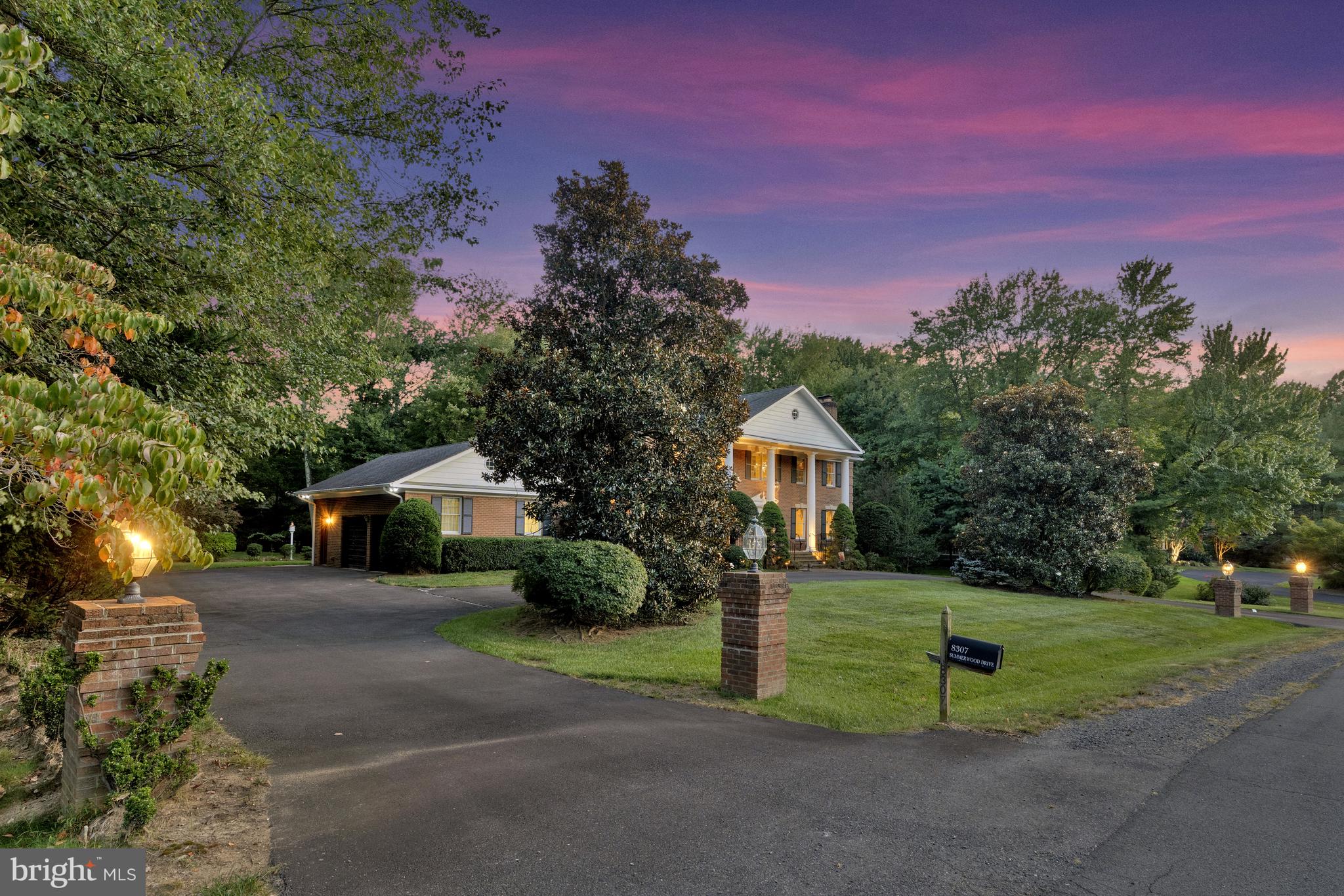SUMMERWOOD - Residential