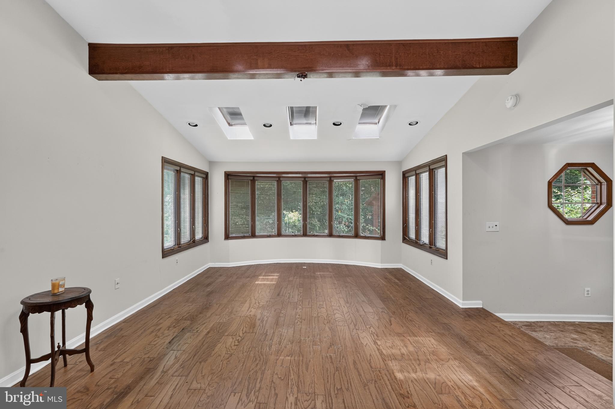 HILLANDALE - Residential