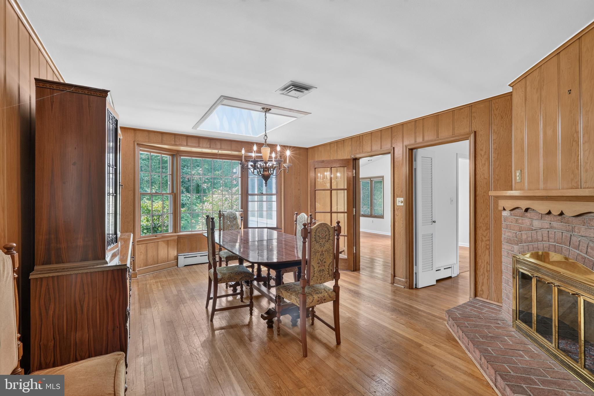 HILLANDALE - Residential