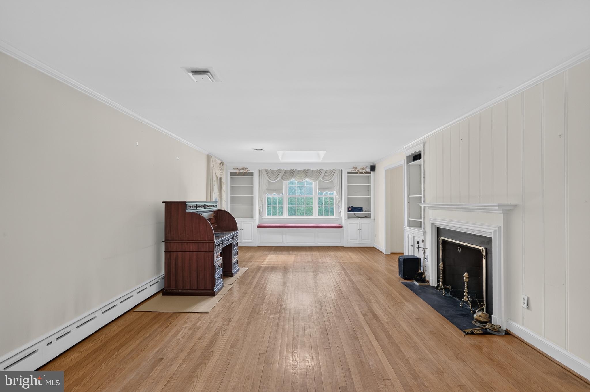 HILLANDALE - Residential