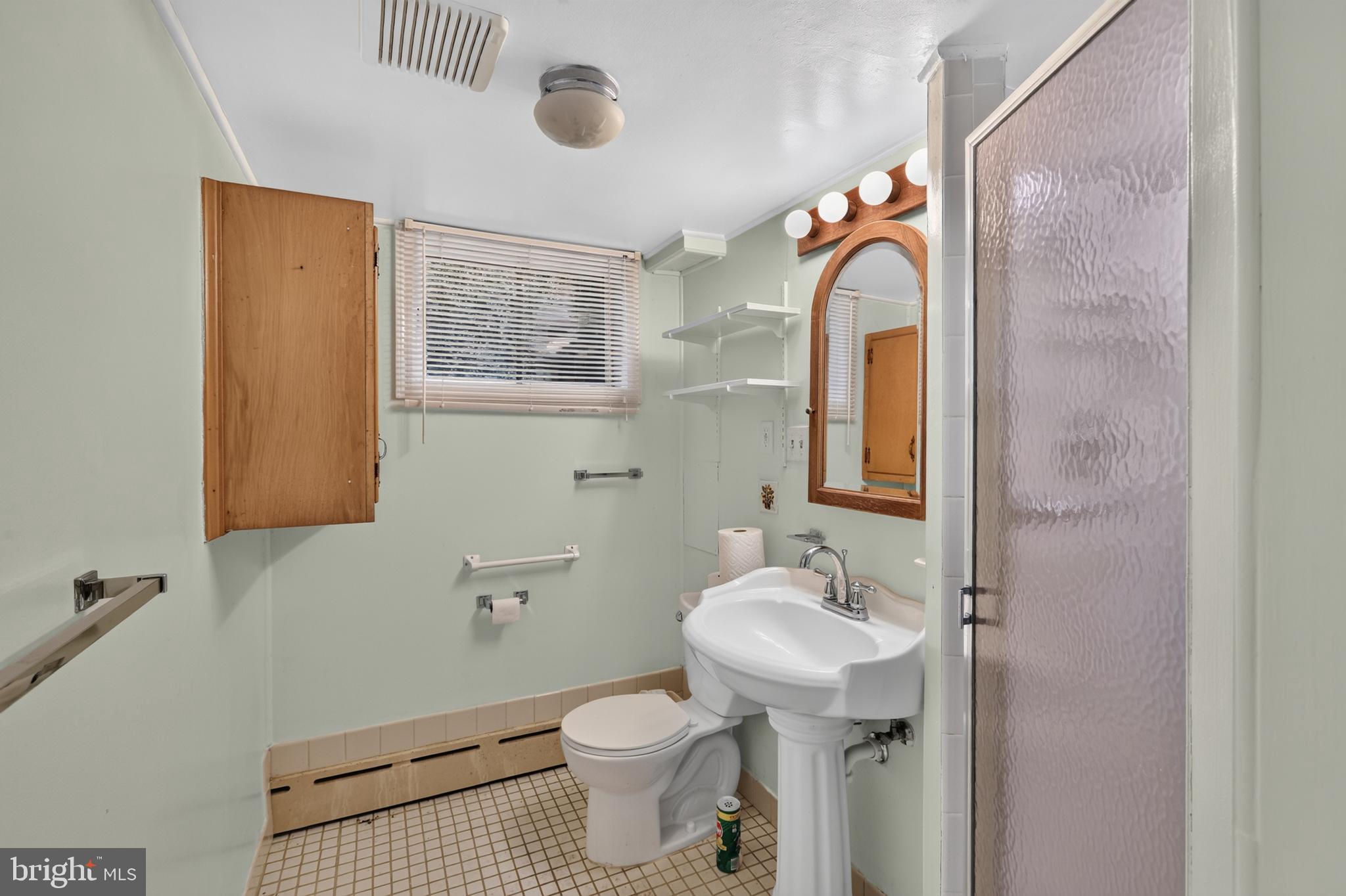 HILLANDALE - Residential