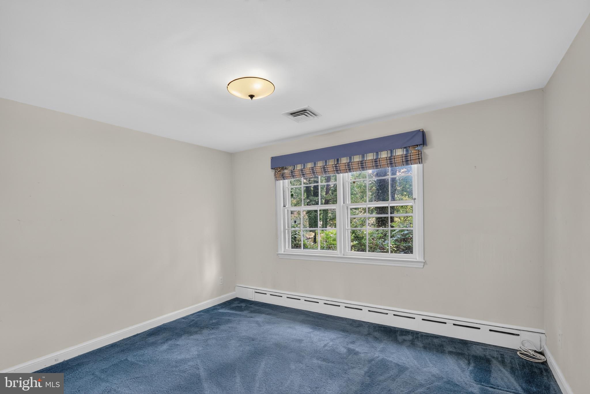 HILLANDALE - Residential