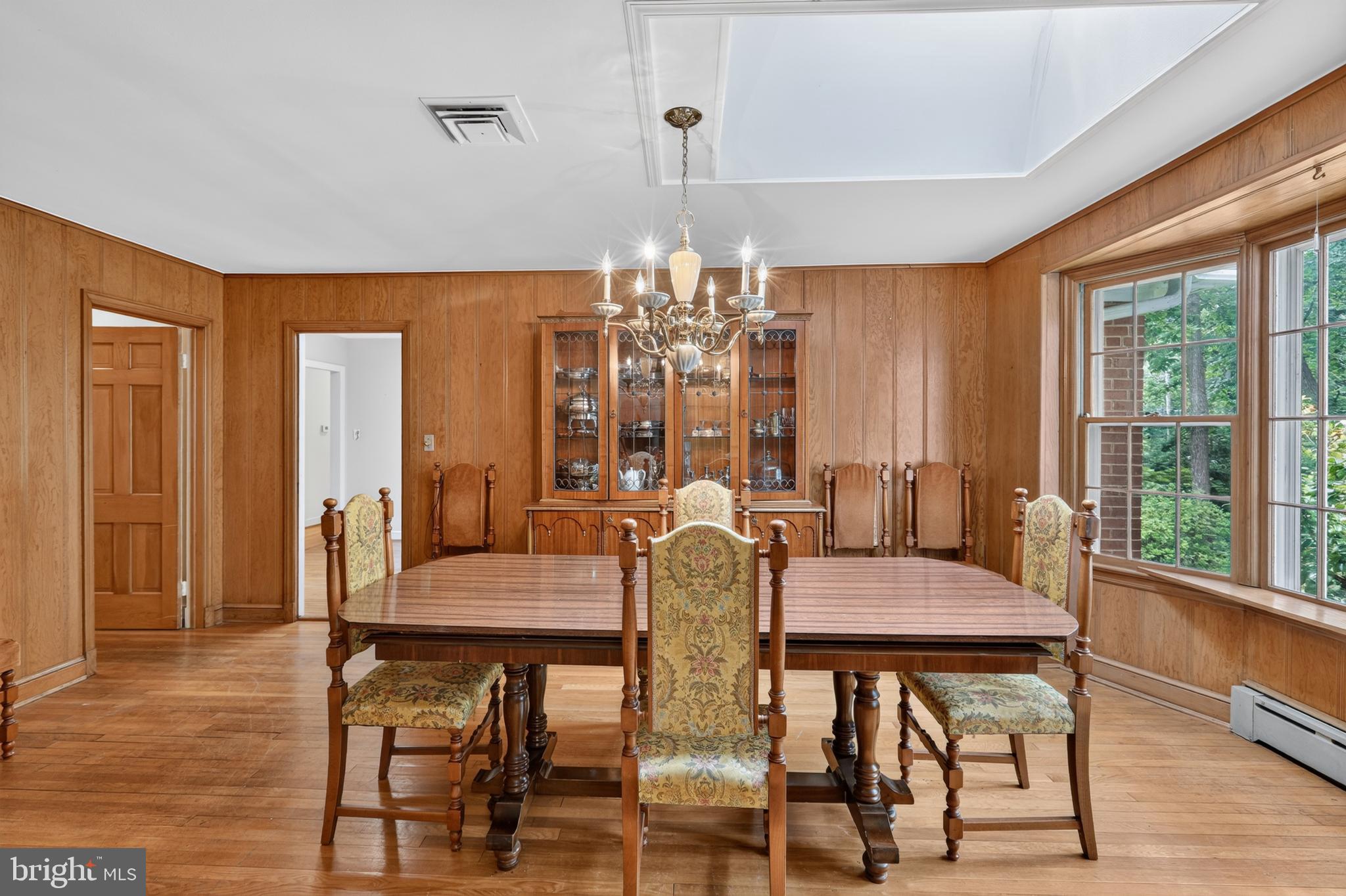 HILLANDALE - Residential
