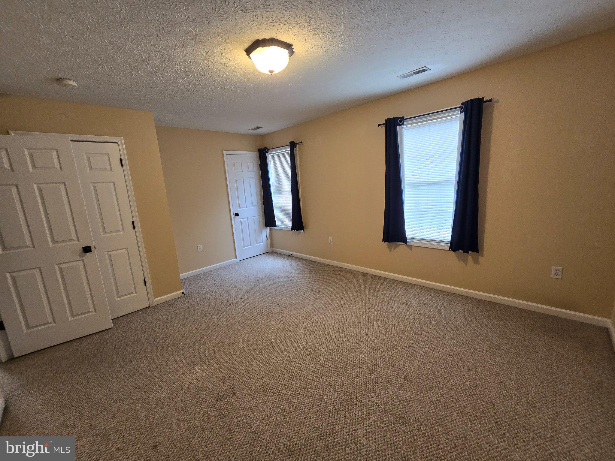 TABLER STATION MANOR - Residential