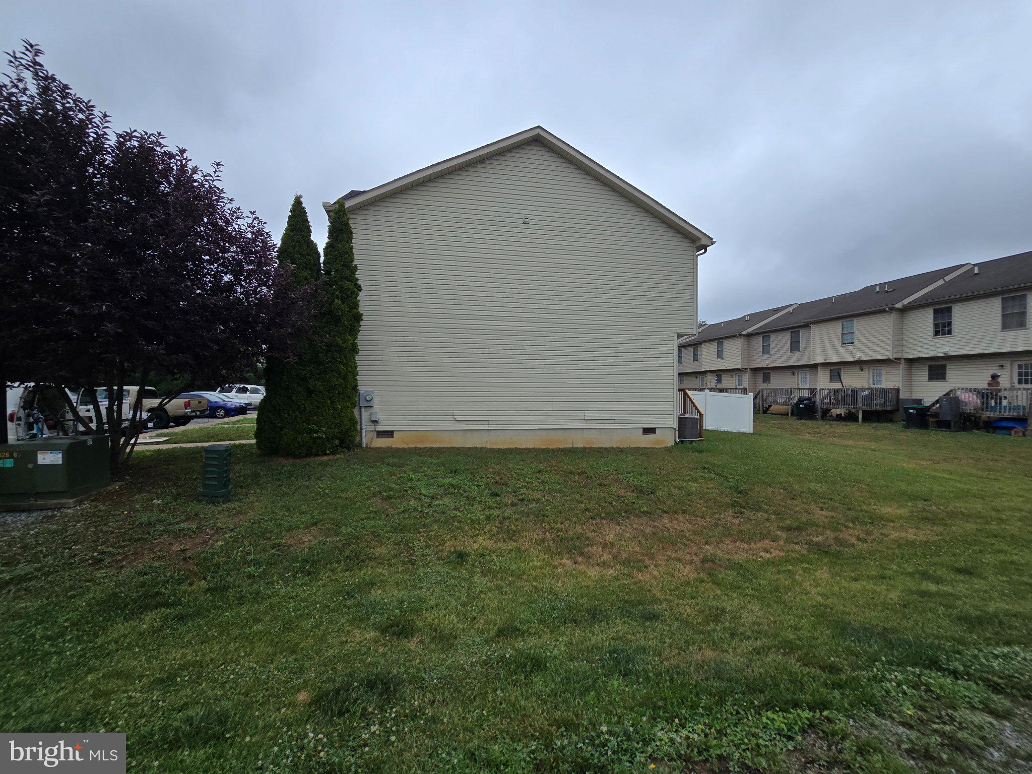 TABLER STATION MANOR - Residential