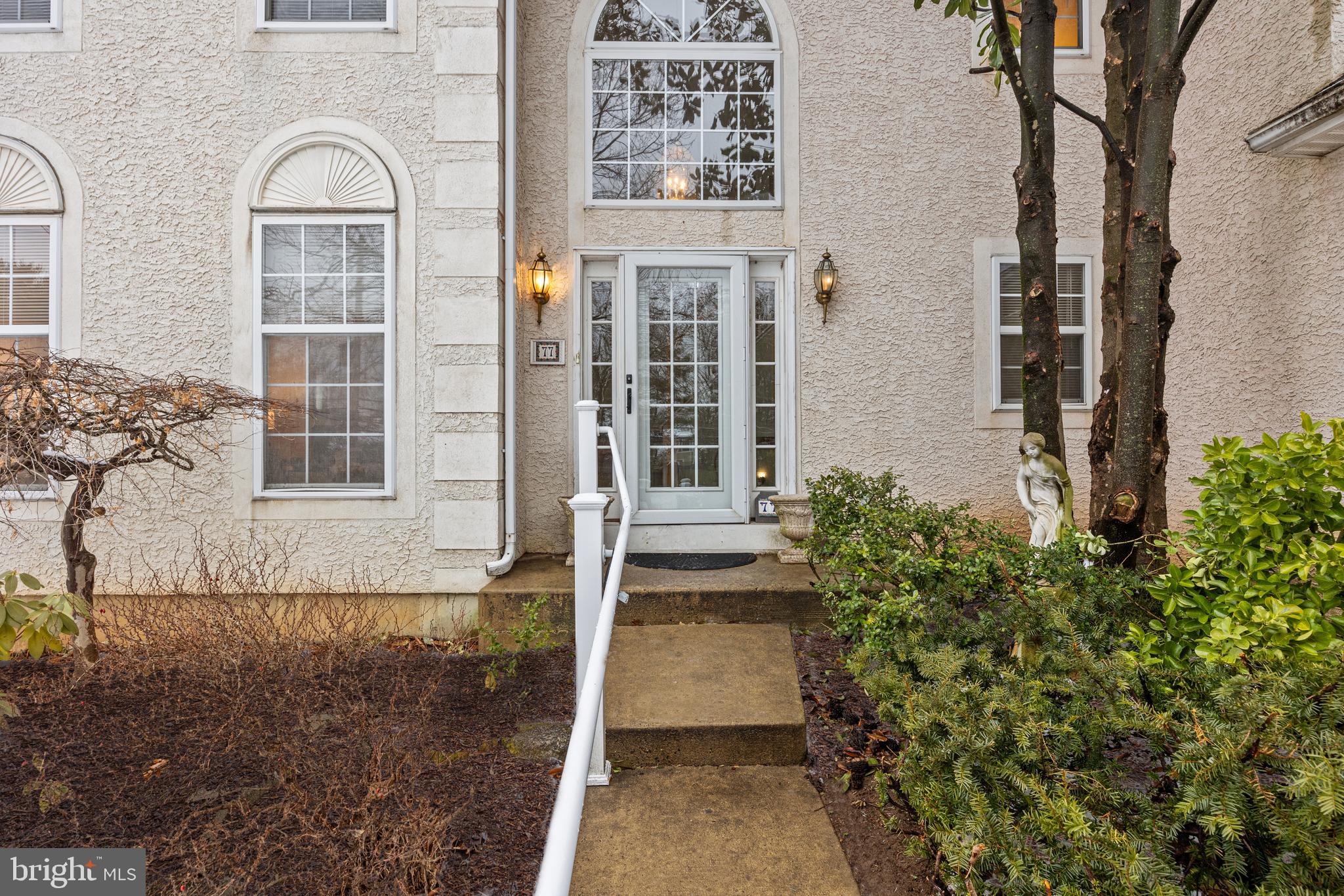 HEDGEROW WOODS - Residential