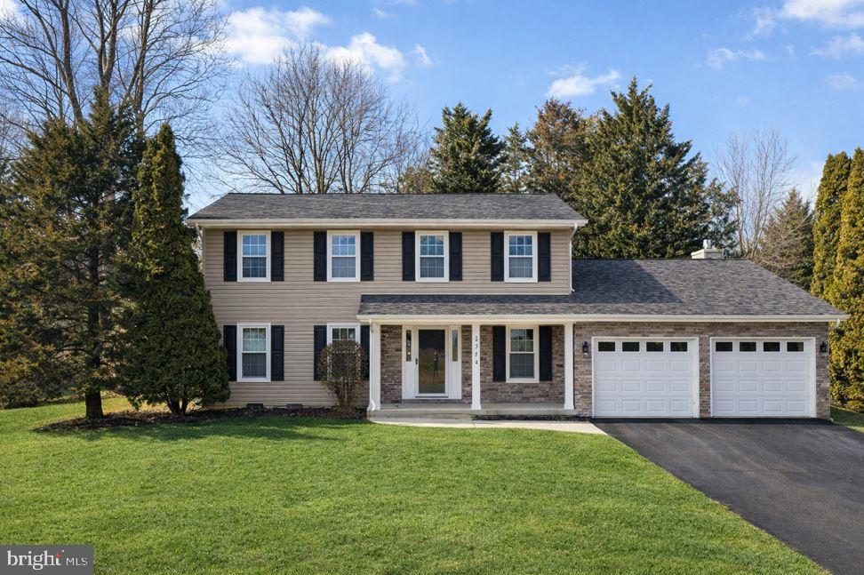 CRESTBROOK - Residential