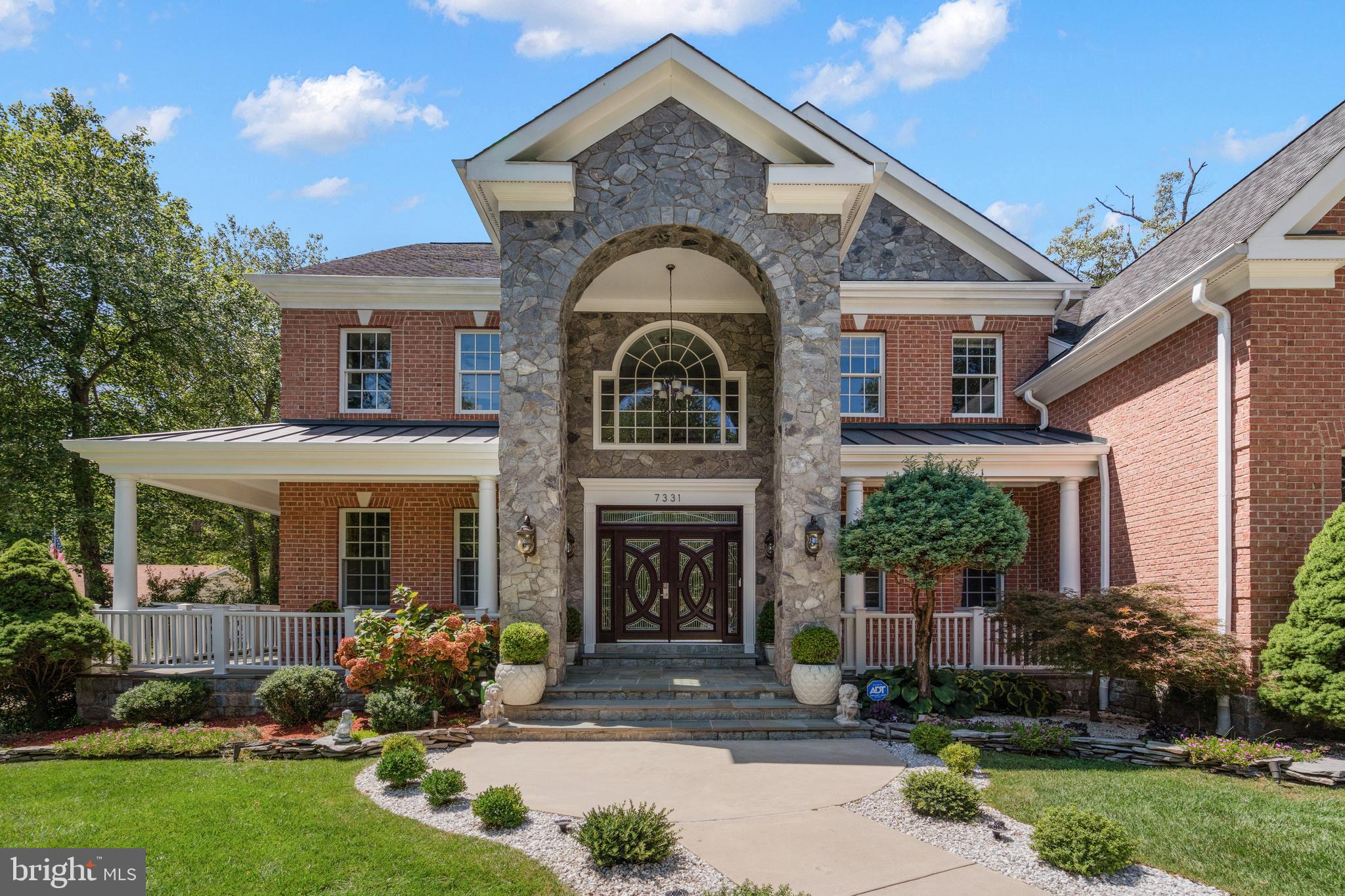 ANNANDALE ACRES - Residential