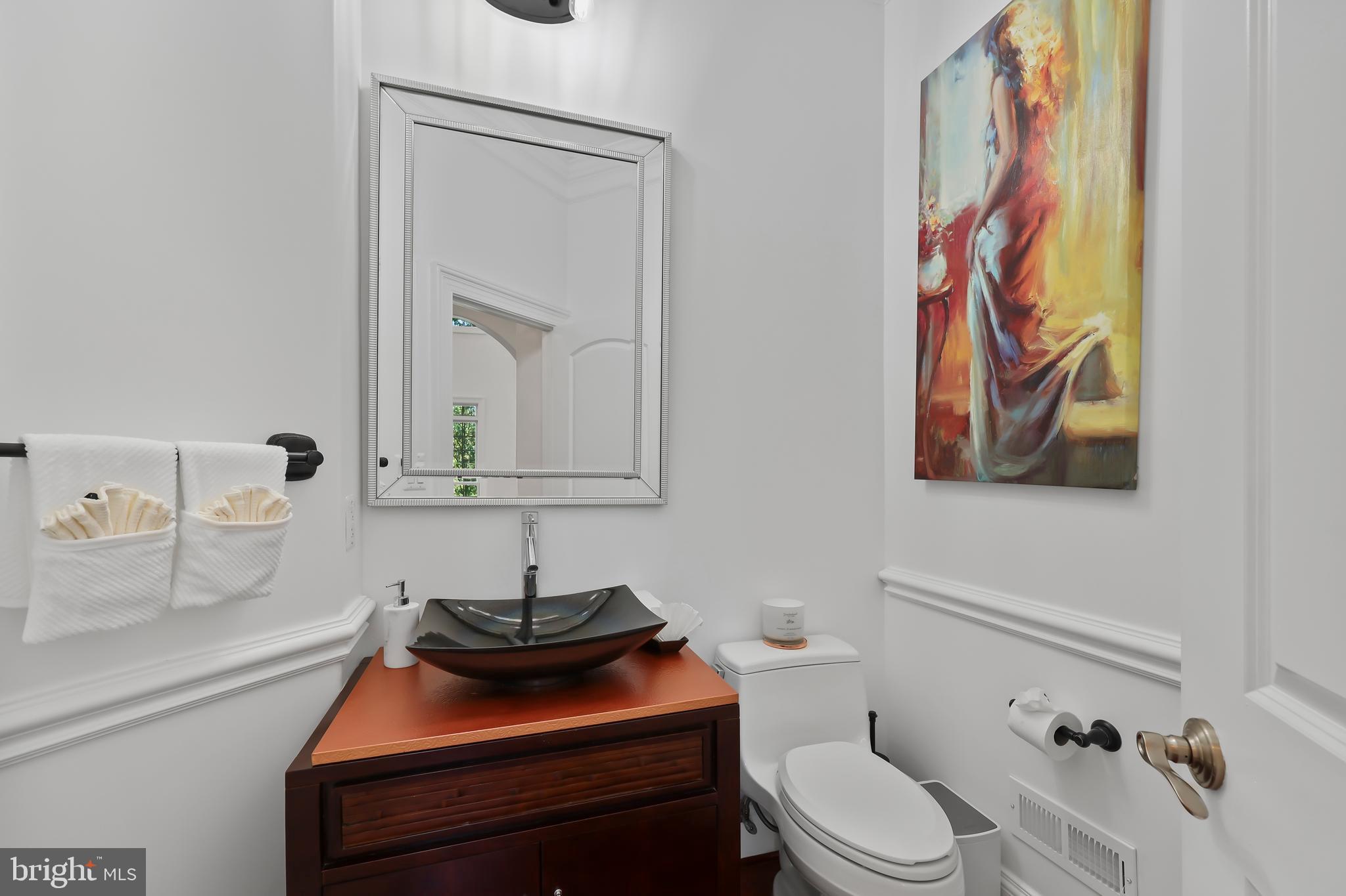 ANNANDALE ACRES - Residential