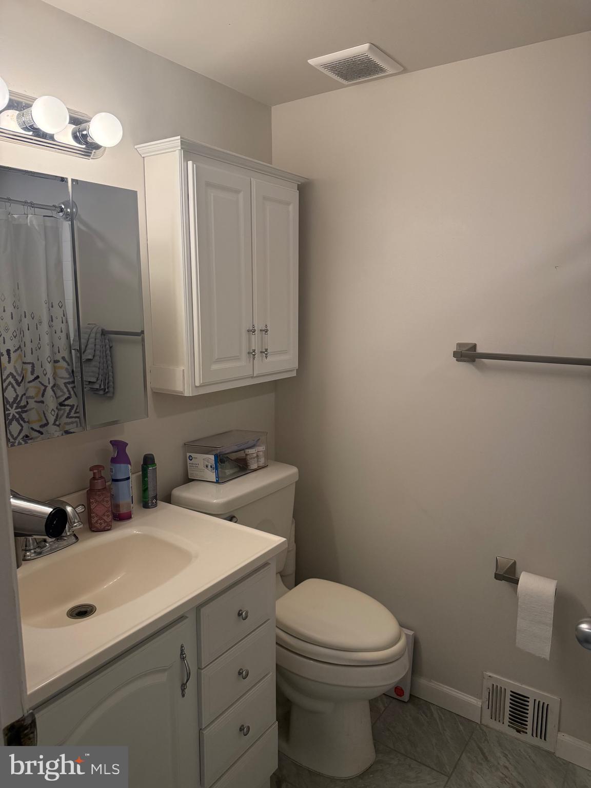 HUNTINGDON VALLEY - Residential