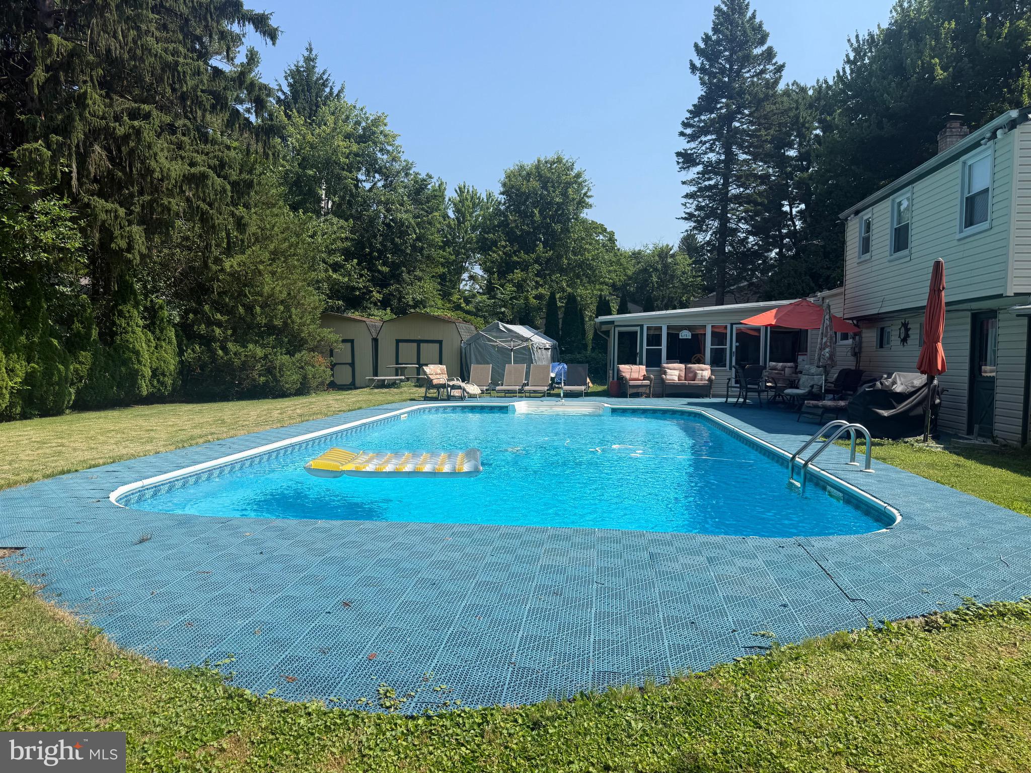 HUNTINGDON VALLEY - Residential