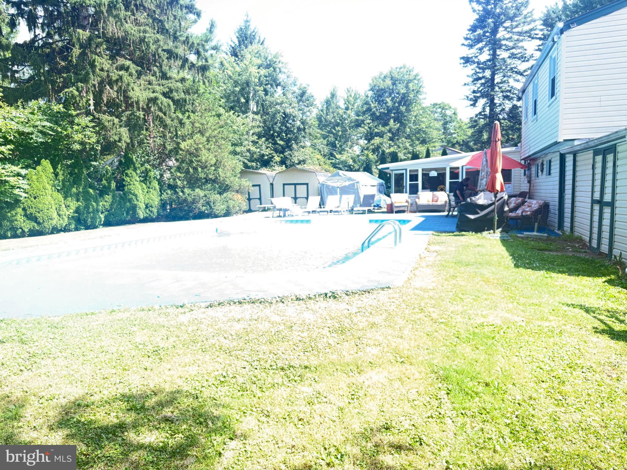 HUNTINGDON VALLEY - Residential