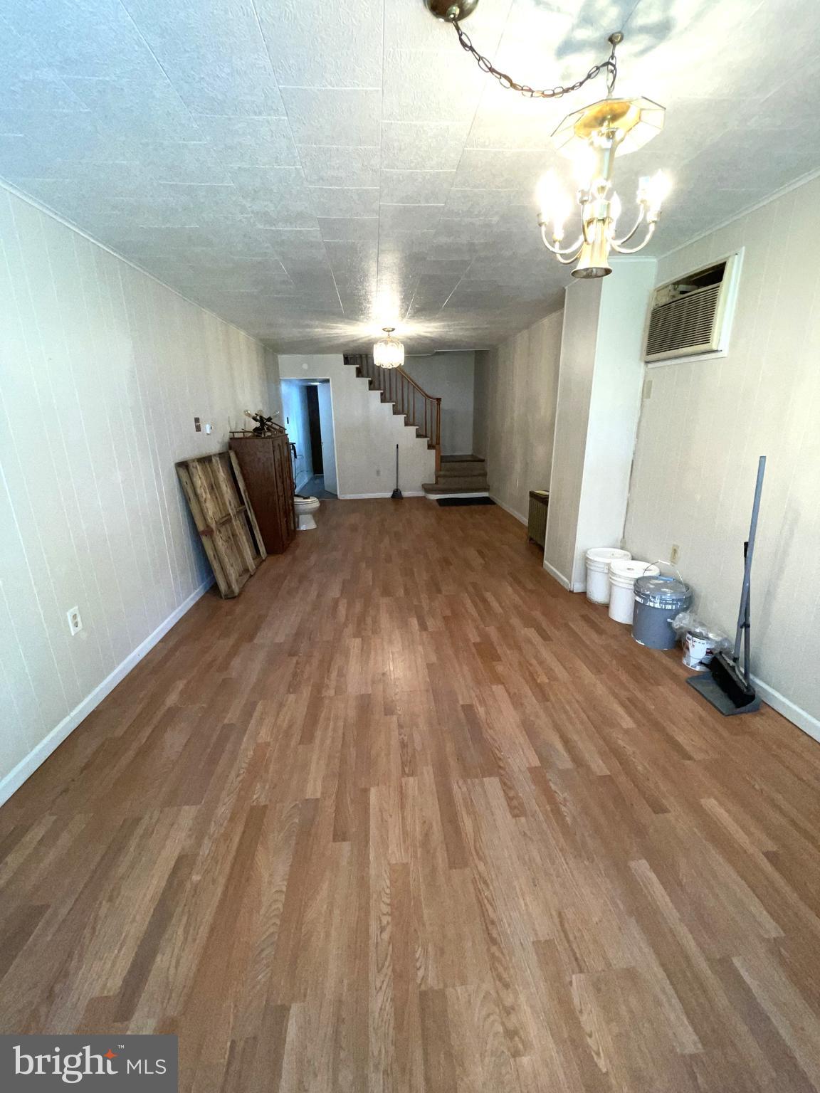 NONE AV AILBLE - Residential