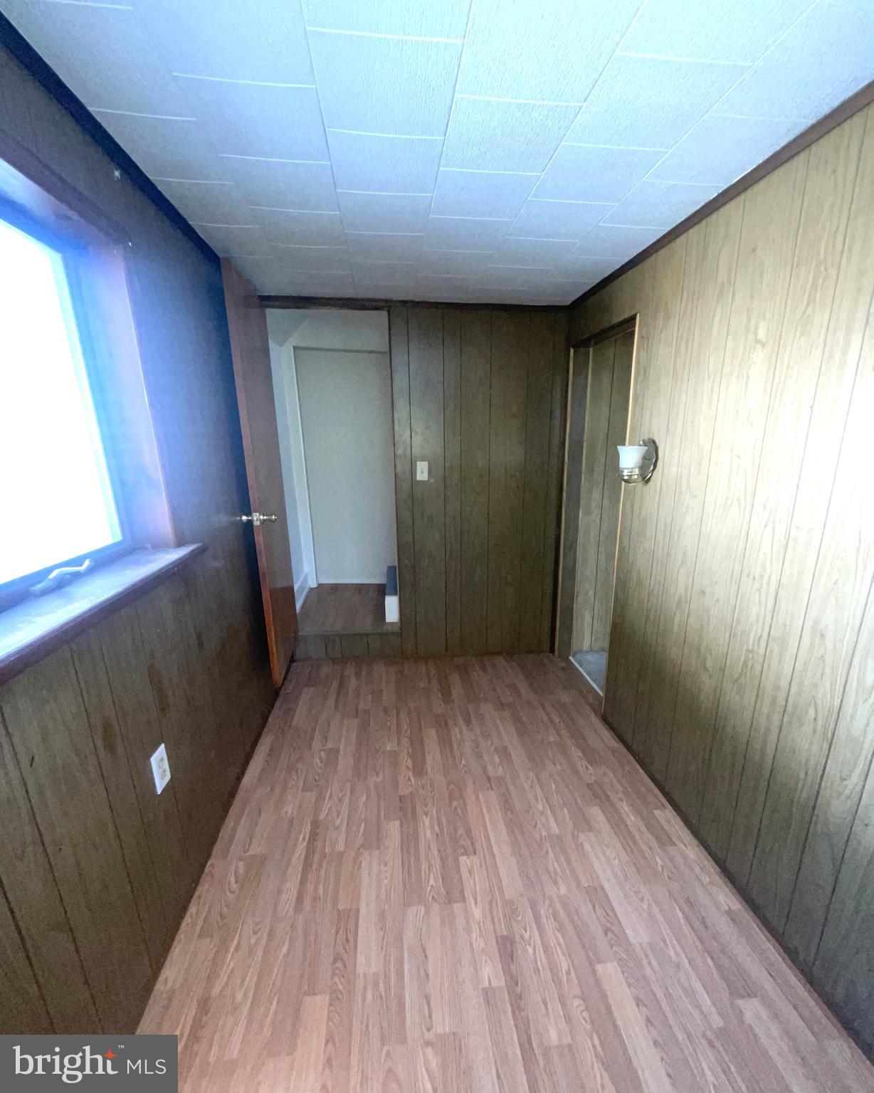 NONE AV AILBLE - Residential