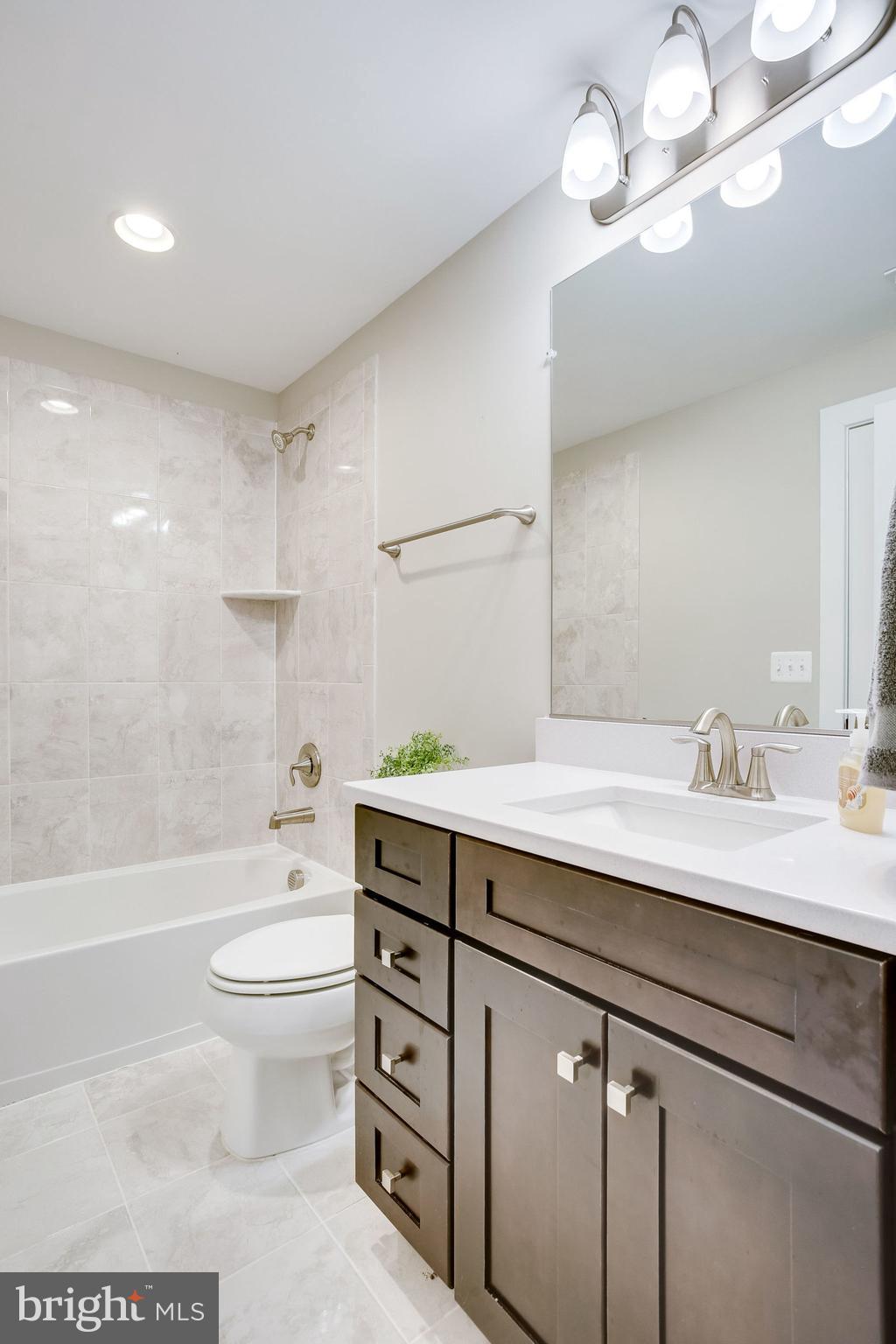OAK VALLEY ESTATES - Residential