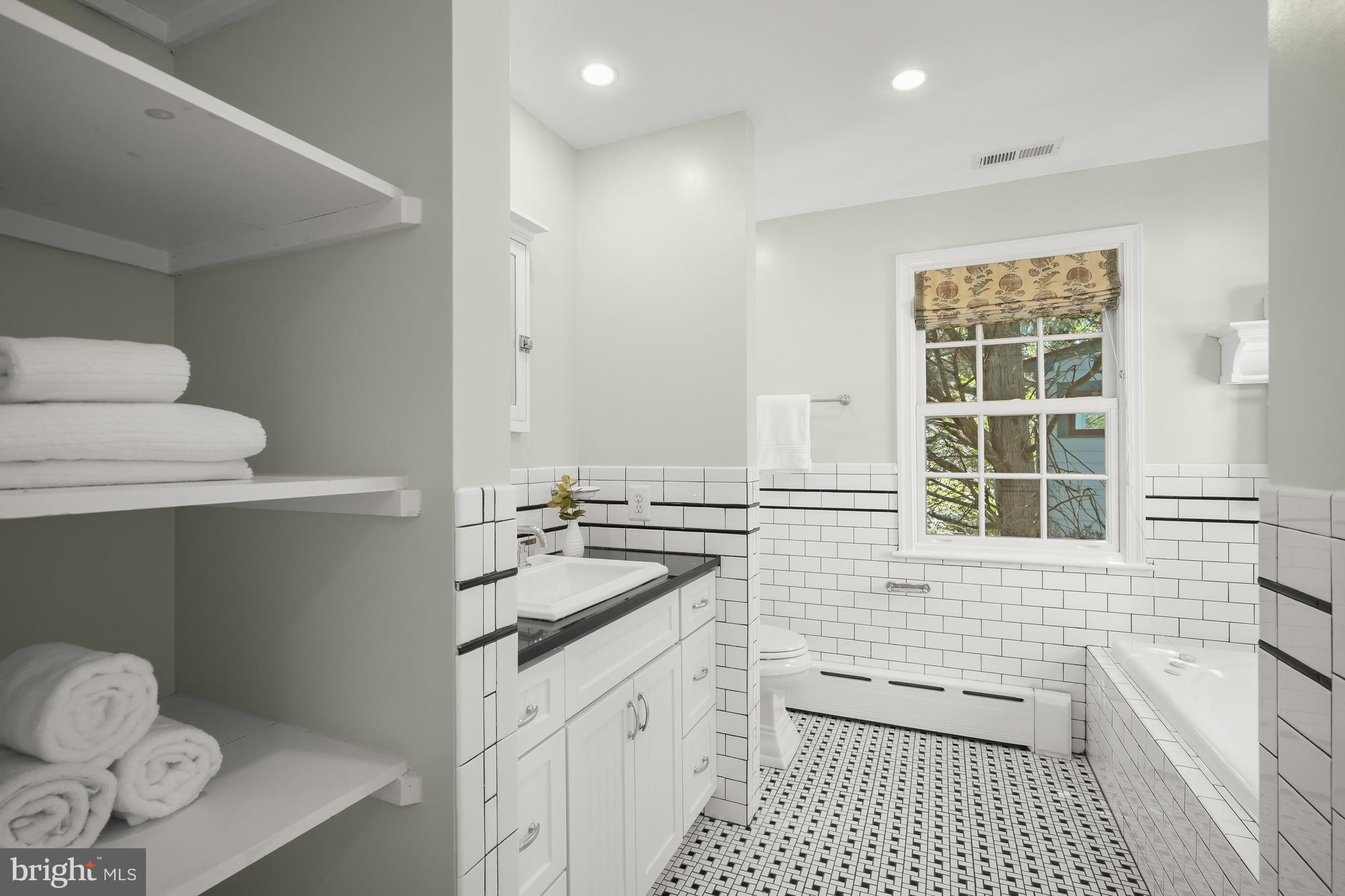 BROOKMONT - Residential