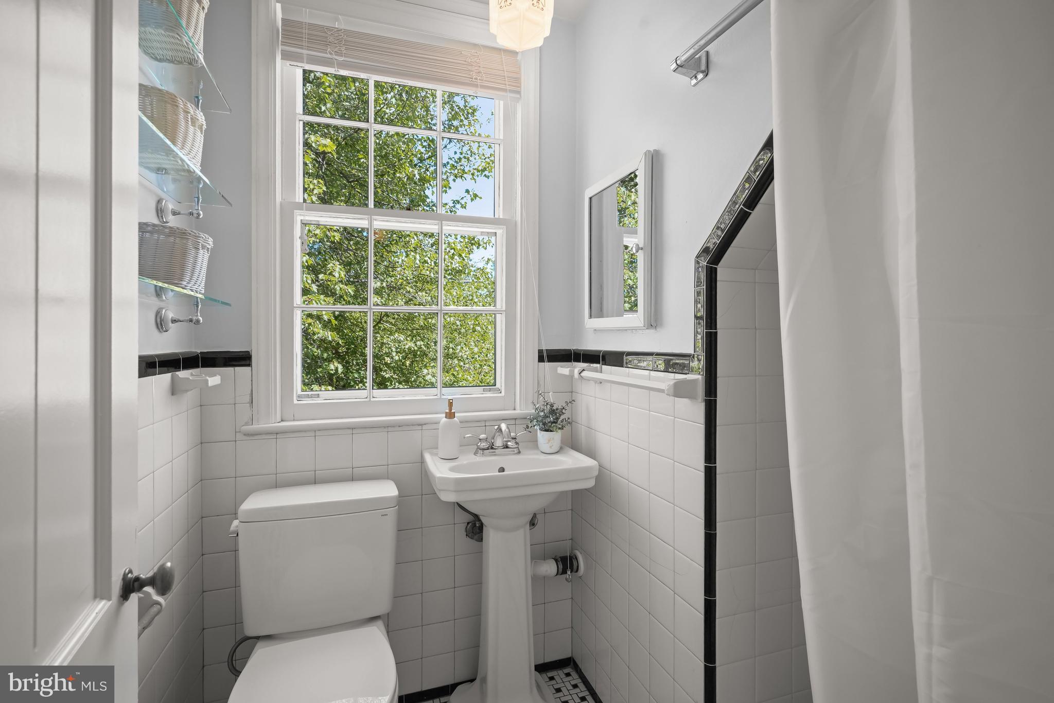 BROOKMONT - Residential