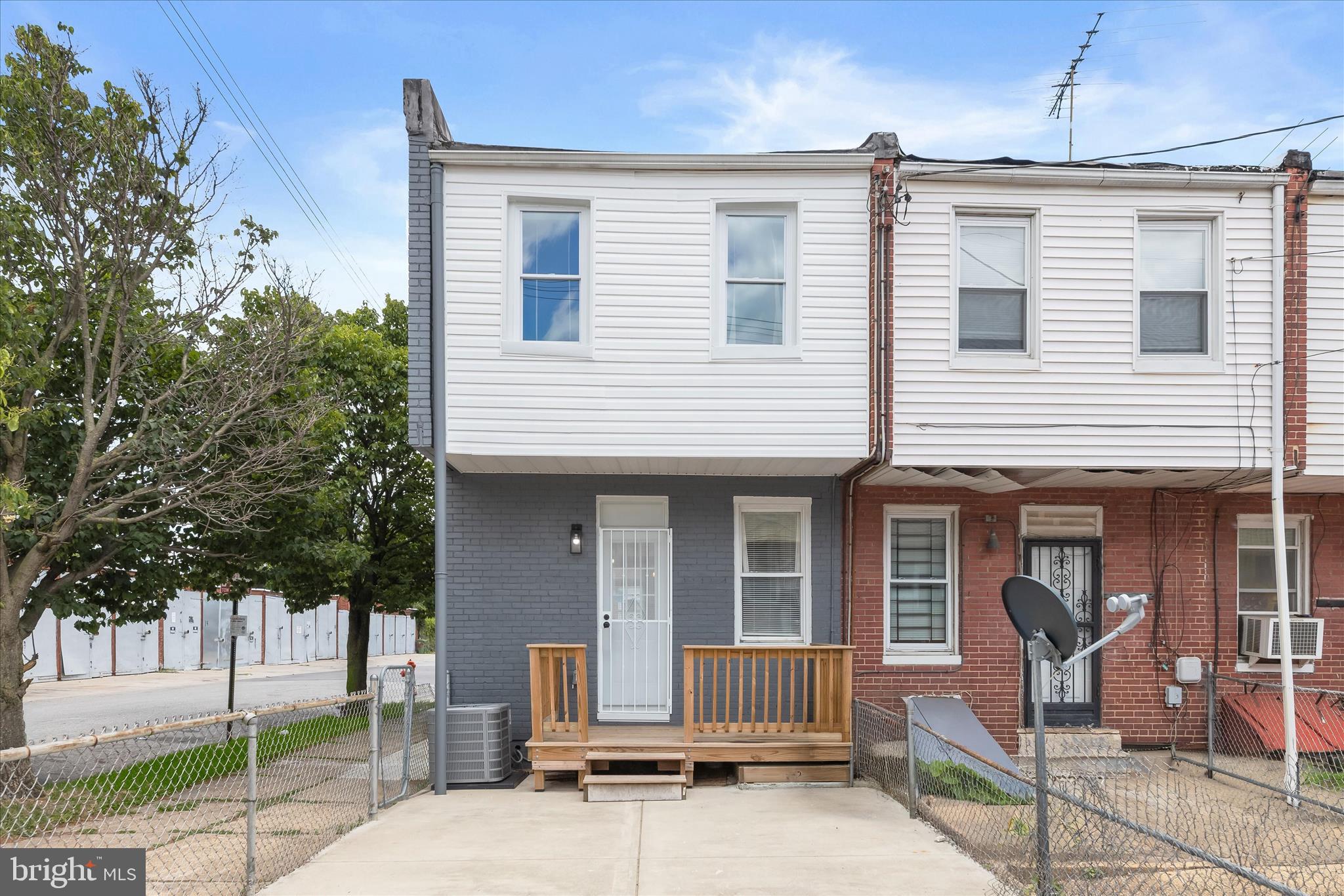 MADISON EASTEND - Residential