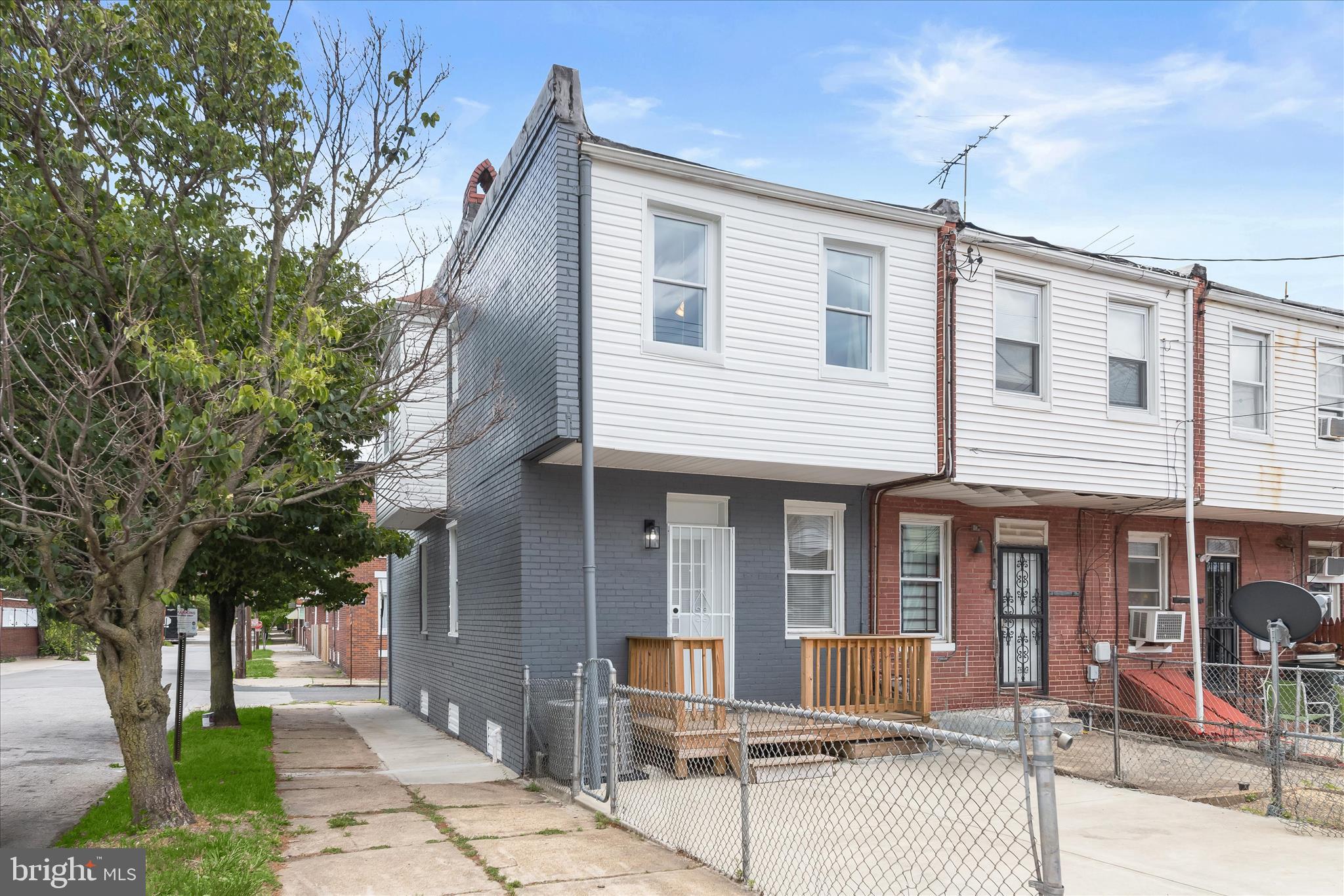 MADISON EASTEND - Residential
