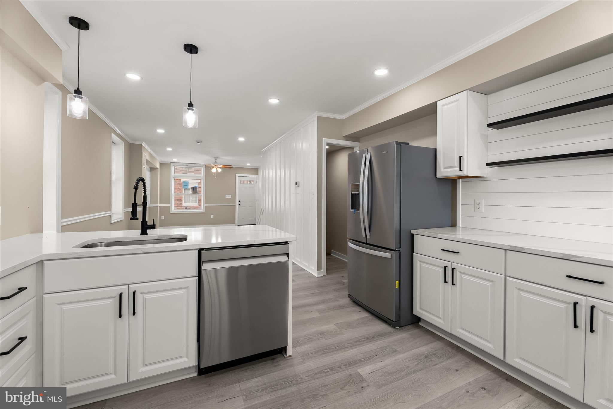 MADISON EASTEND - Residential