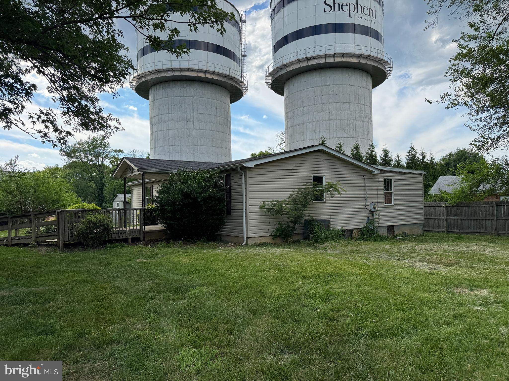 MECKLENBURG HEIGHTS - Residential