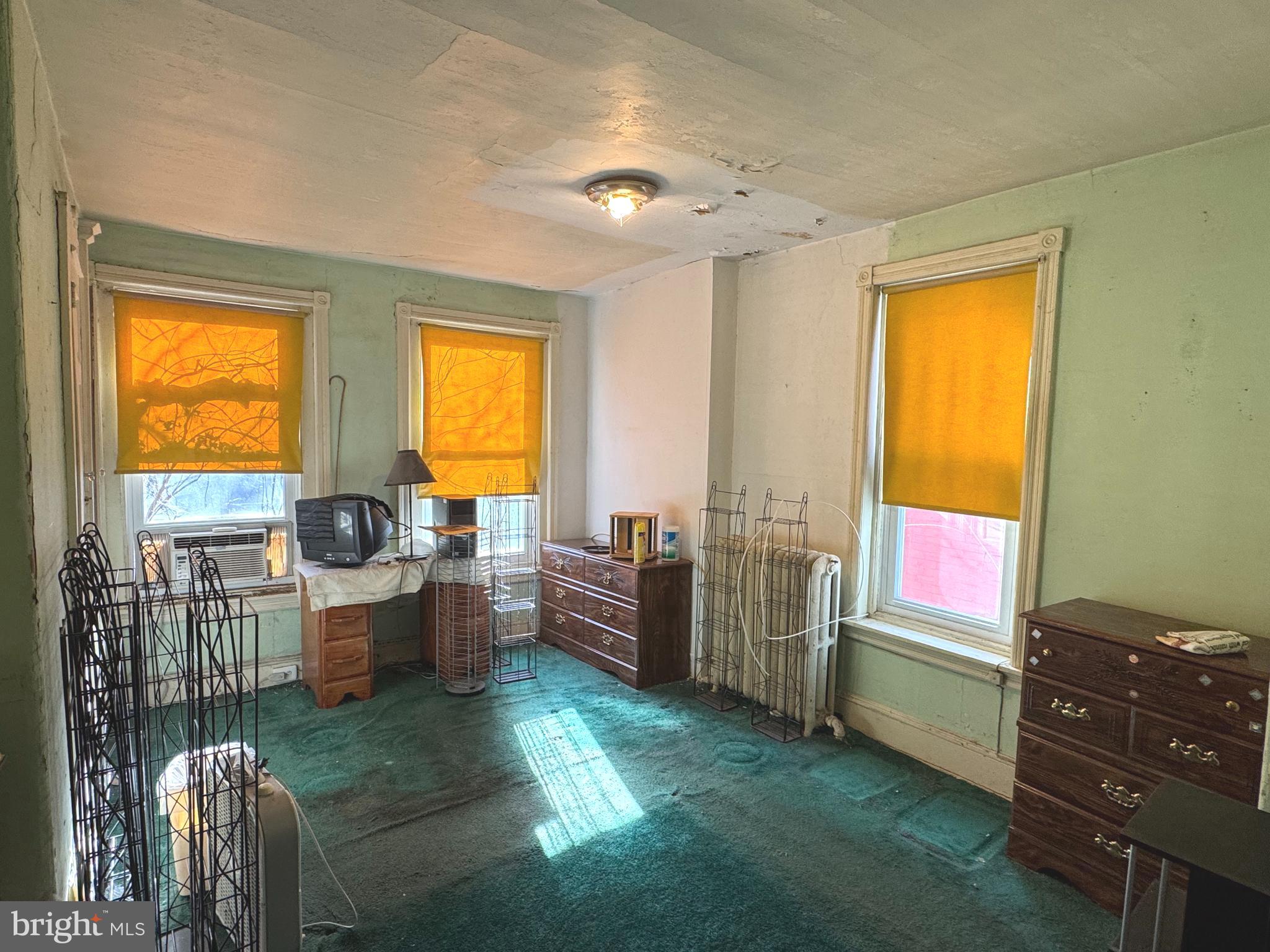 COBBS CREEK - Residential