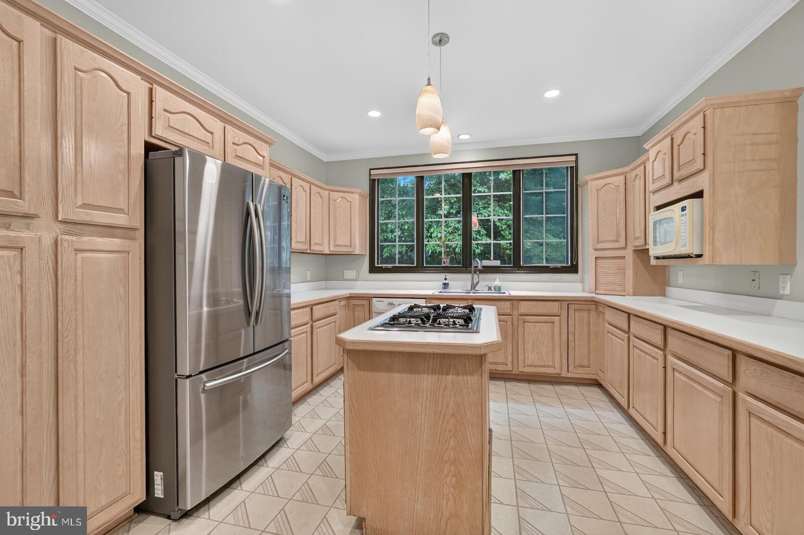 POTOMAC GROVE - Residential
