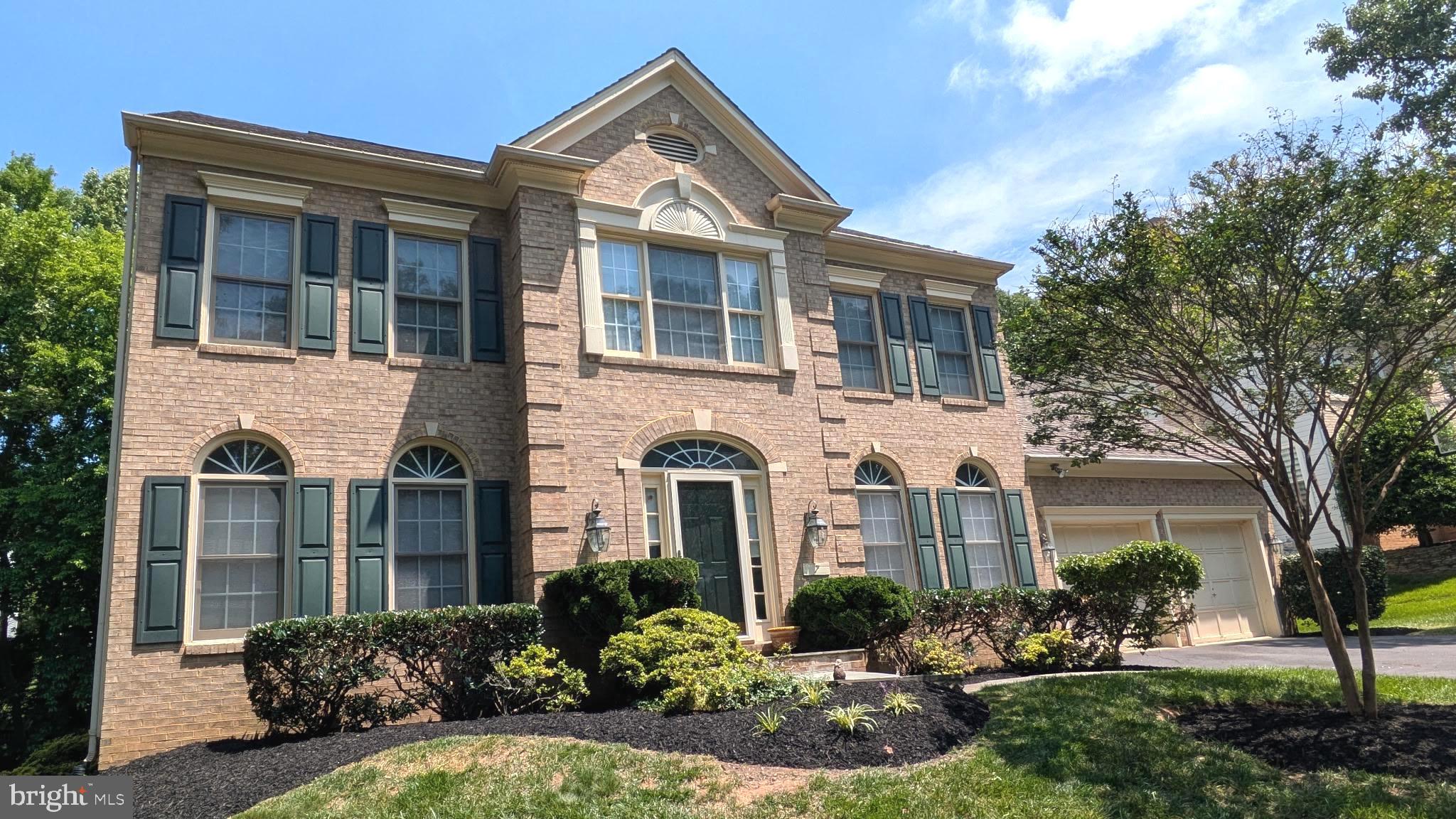 POTOMAC GROVE - Residential
