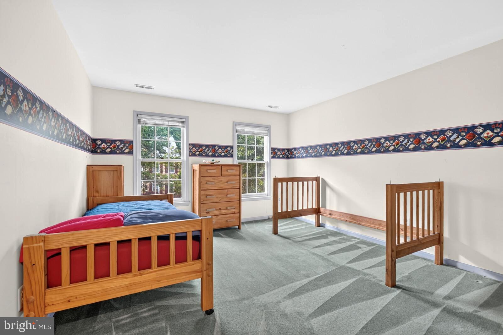 POTOMAC GROVE - Residential