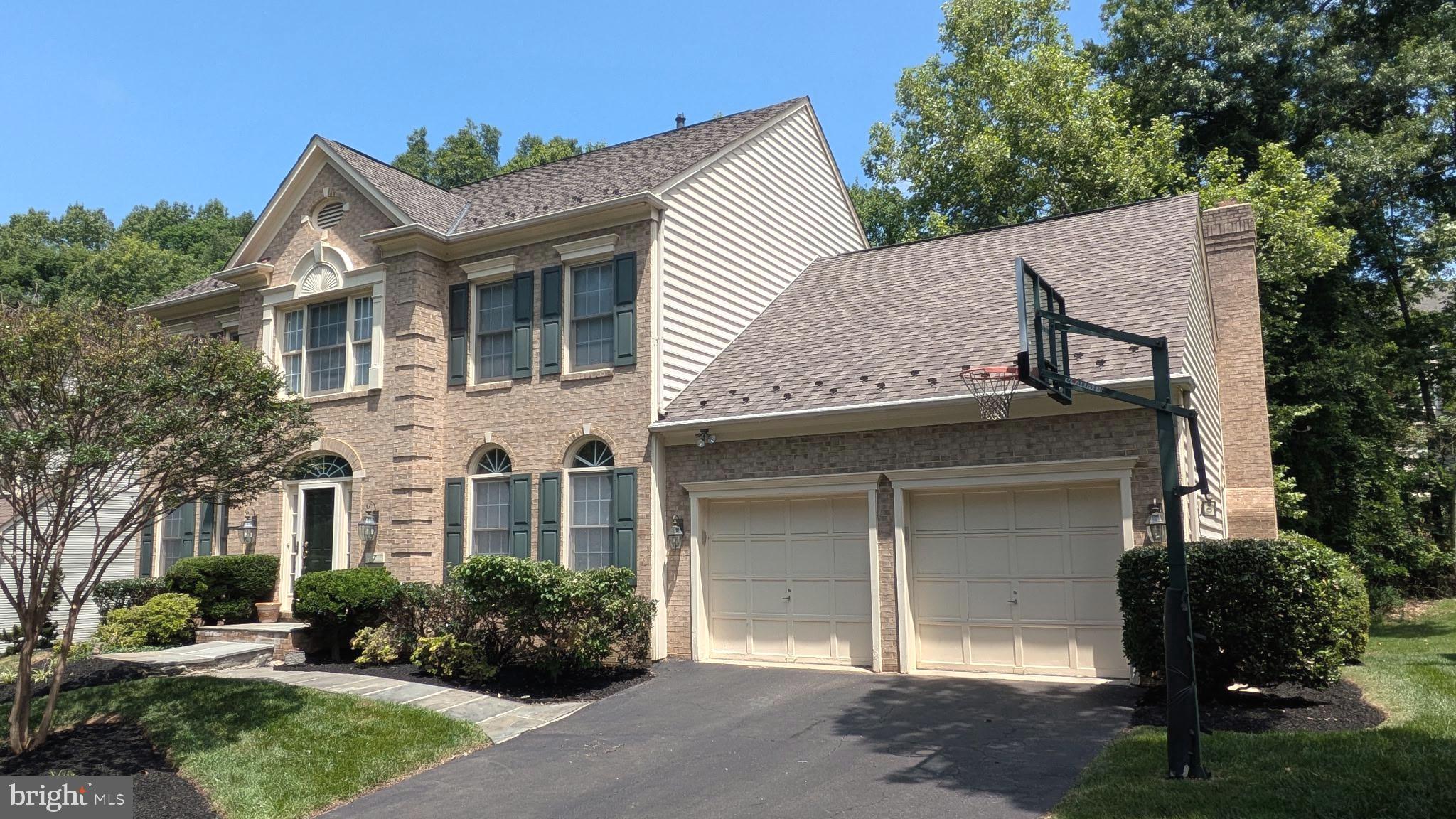 POTOMAC GROVE - Residential