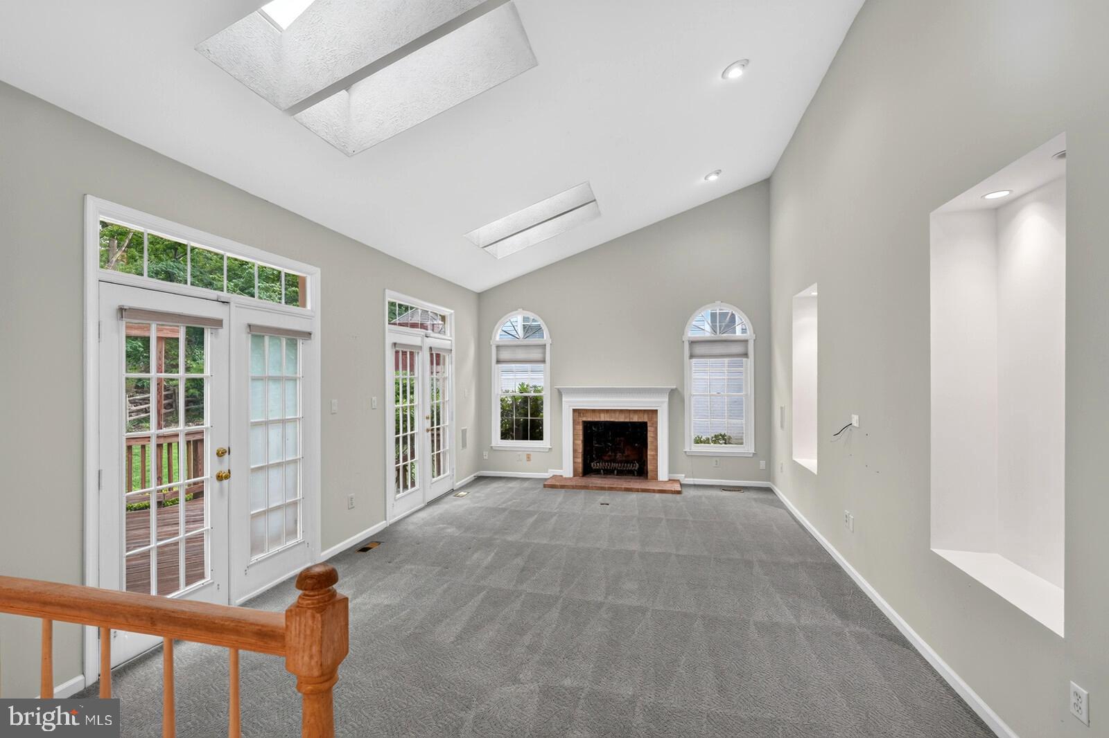 POTOMAC GROVE - Residential