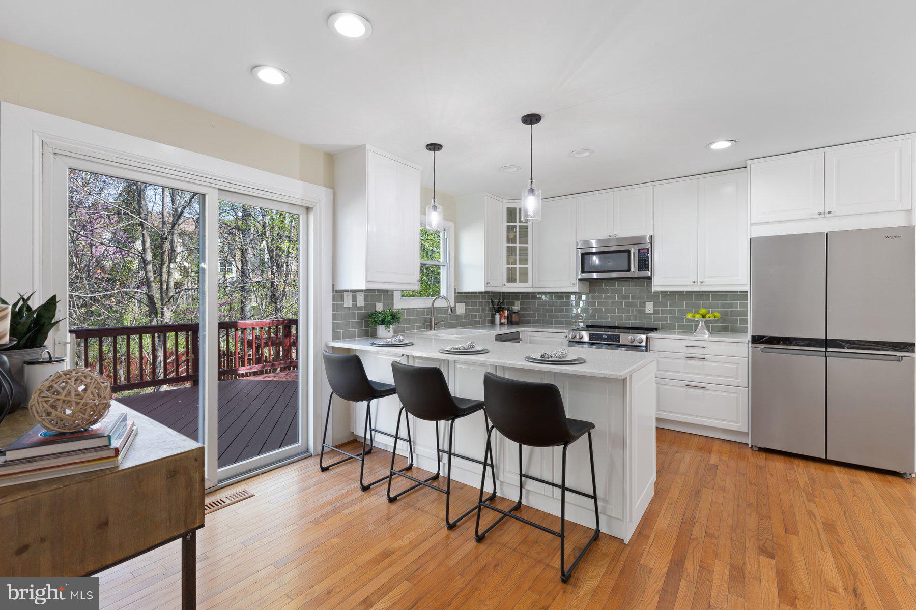 KENWOOD OAKS - Residential
